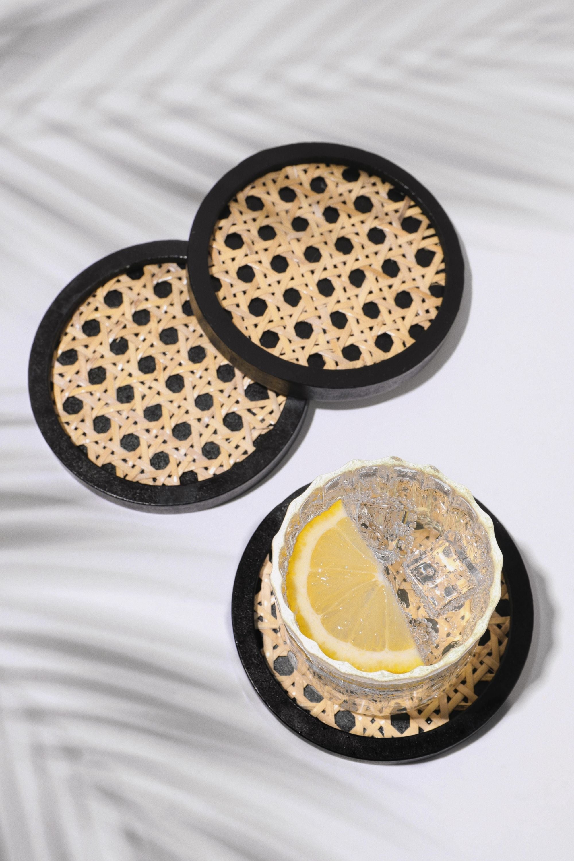 Momentdecor™ Natural Rattan & Wood Coasters Round Shape