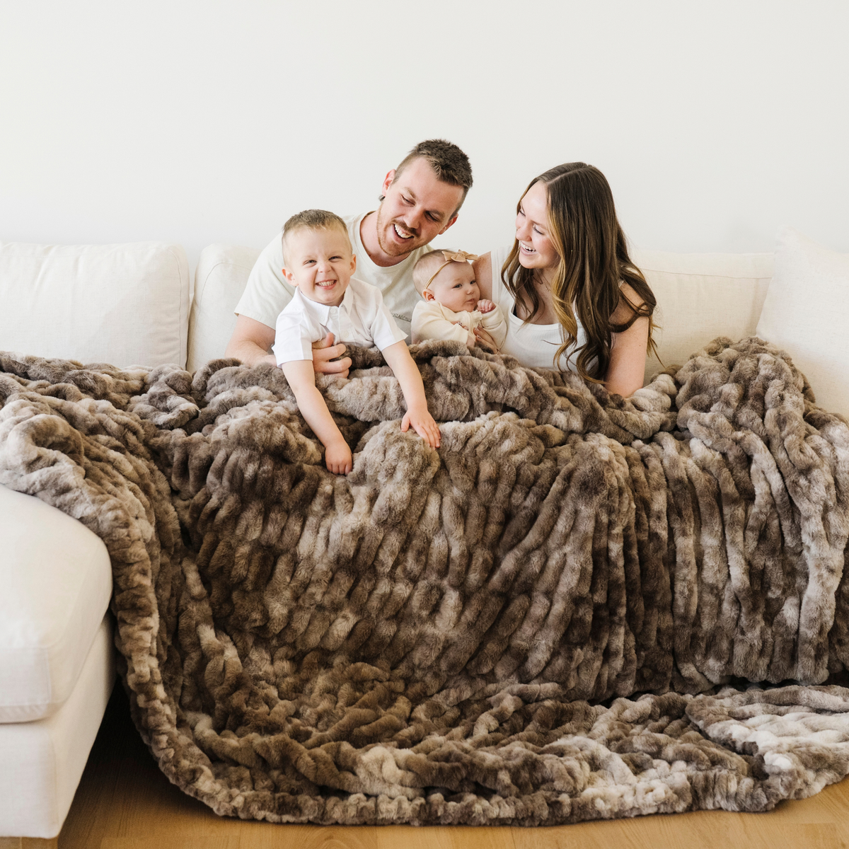 Double Ruched Faux Fur Xl Throw Blankets