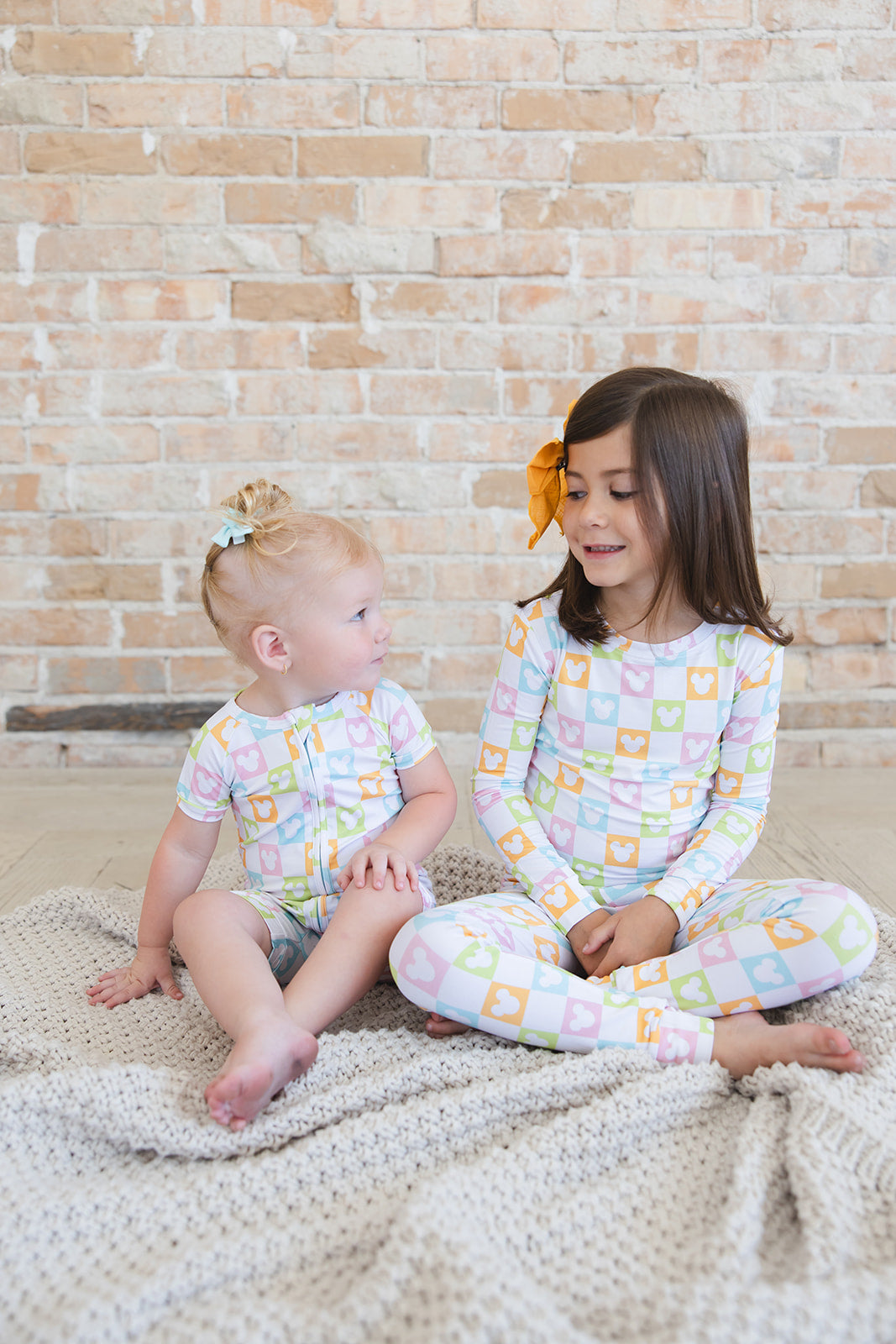 Clubhouse Cabana - Shortie