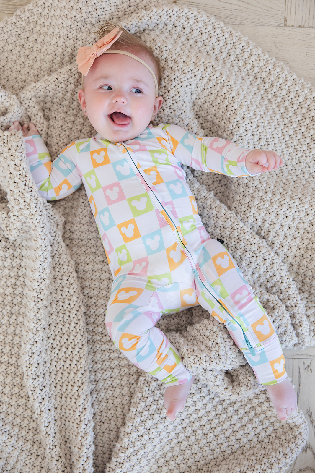 Clubhouse Cabana - Zippy