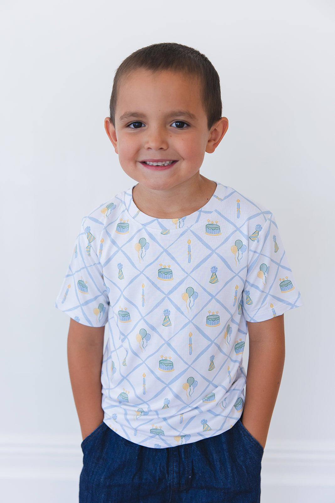 (blue) Birthday - Everyday Tee