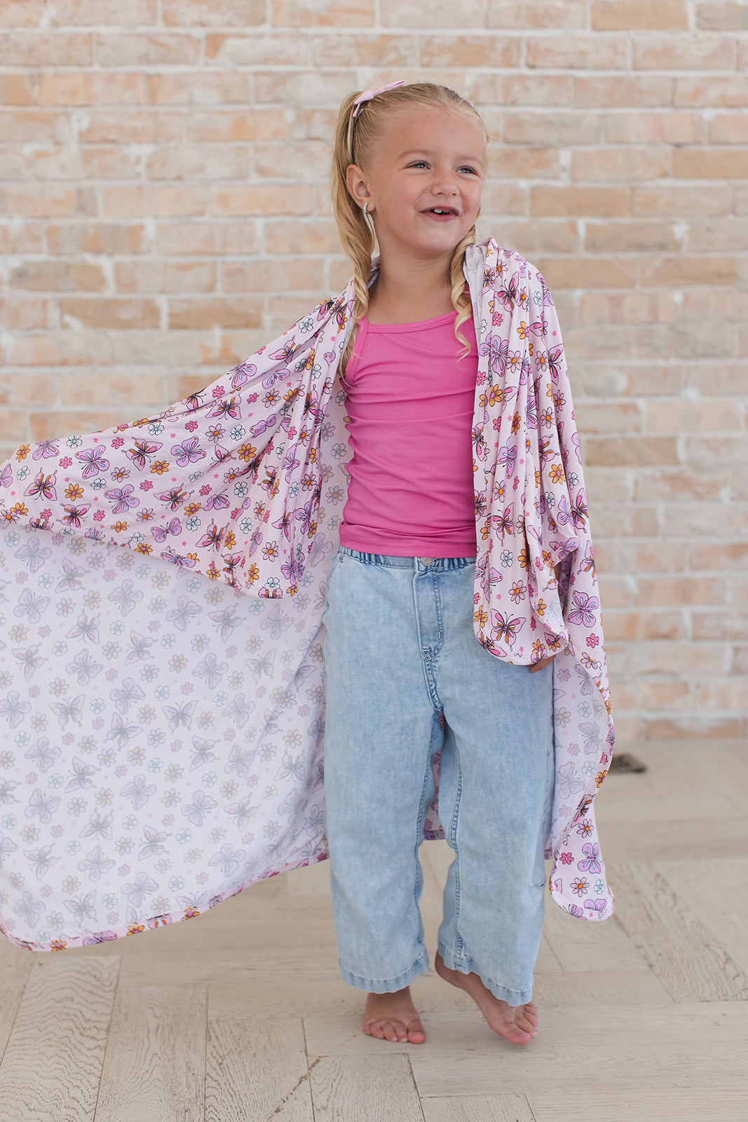 Pink Monarch - Bamboo Tank