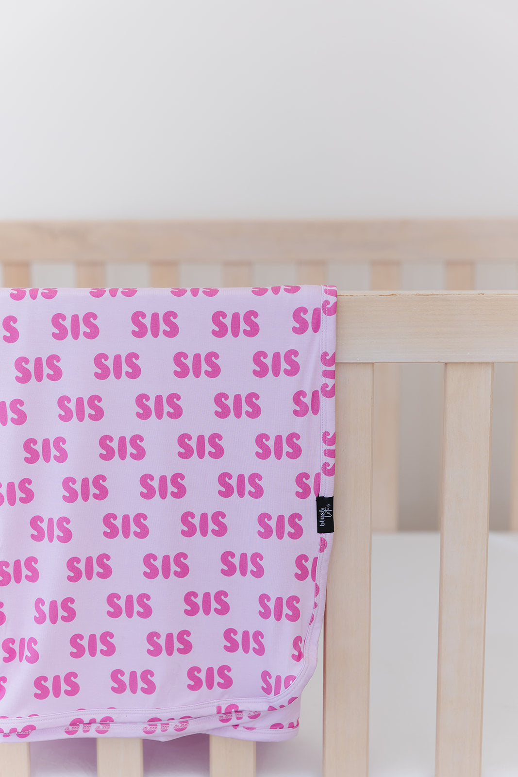 Sis - Lightweight Blanket
