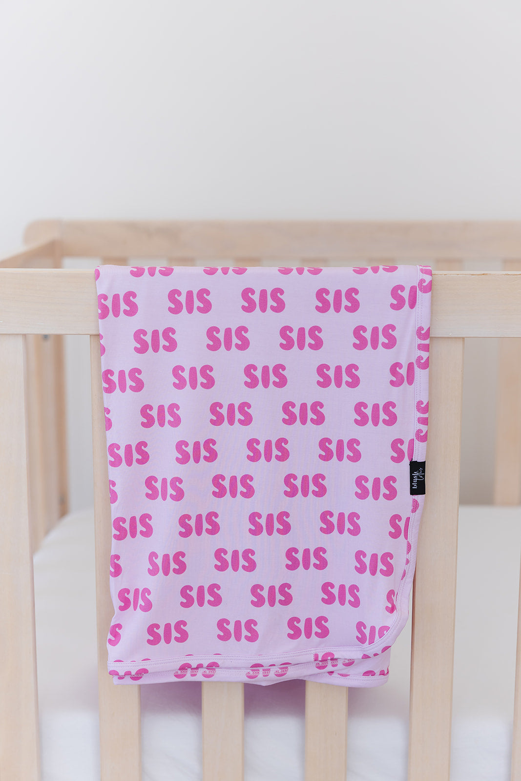 Sis - Lightweight Blanket
