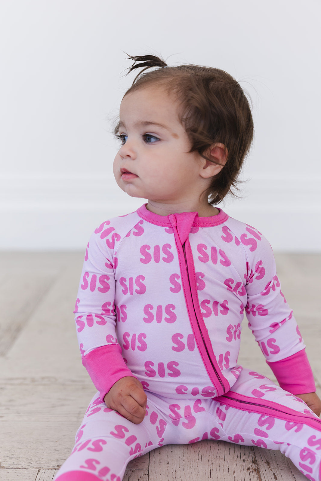 Sis - Zippy