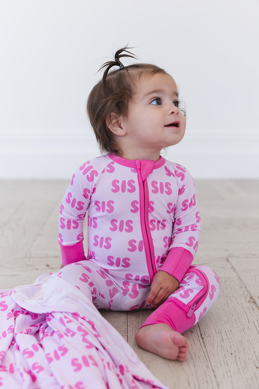 Sis - Zippy