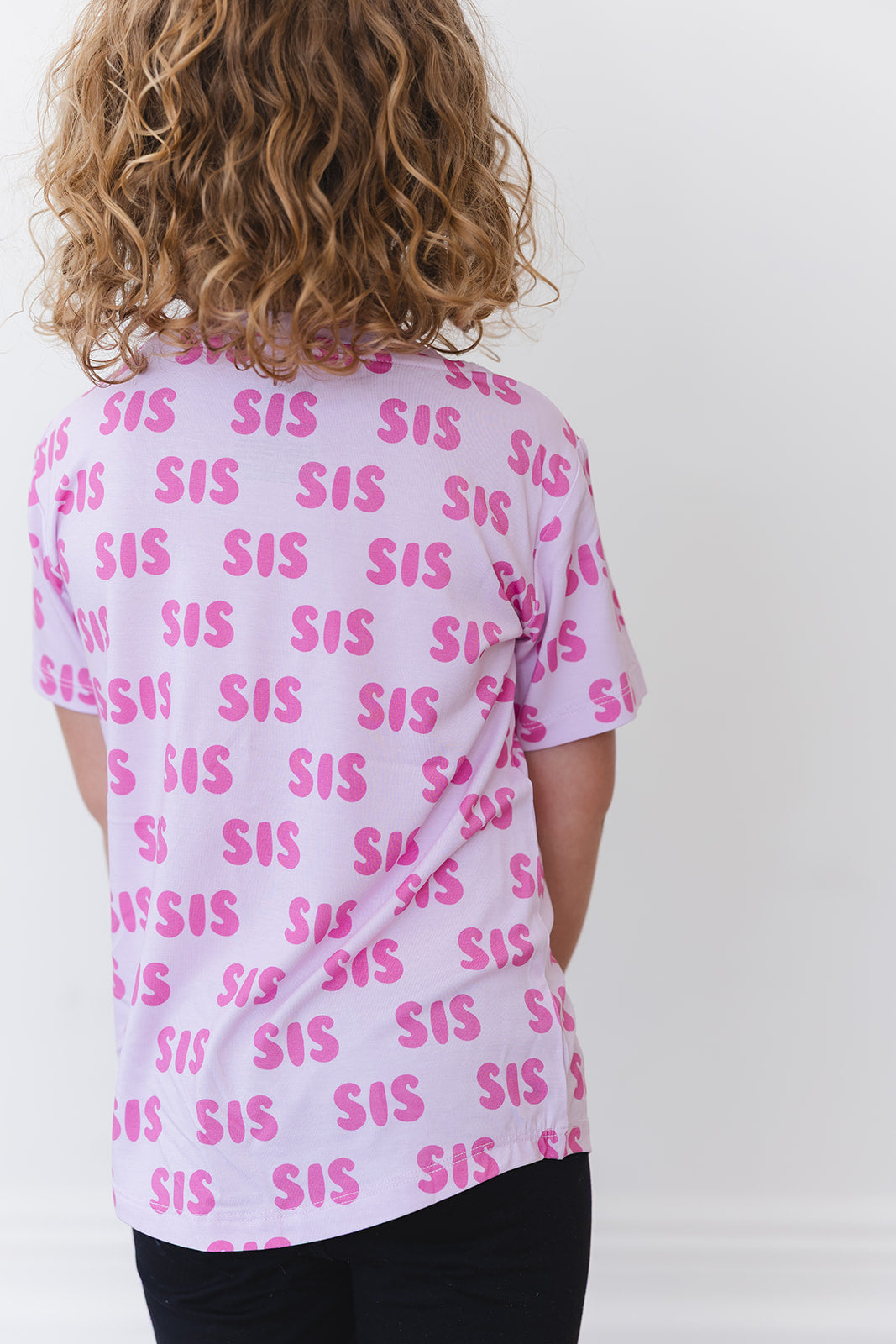 Sis - Everyday Tee