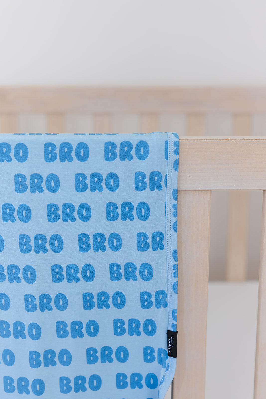 Bro - Lightweight Blanket