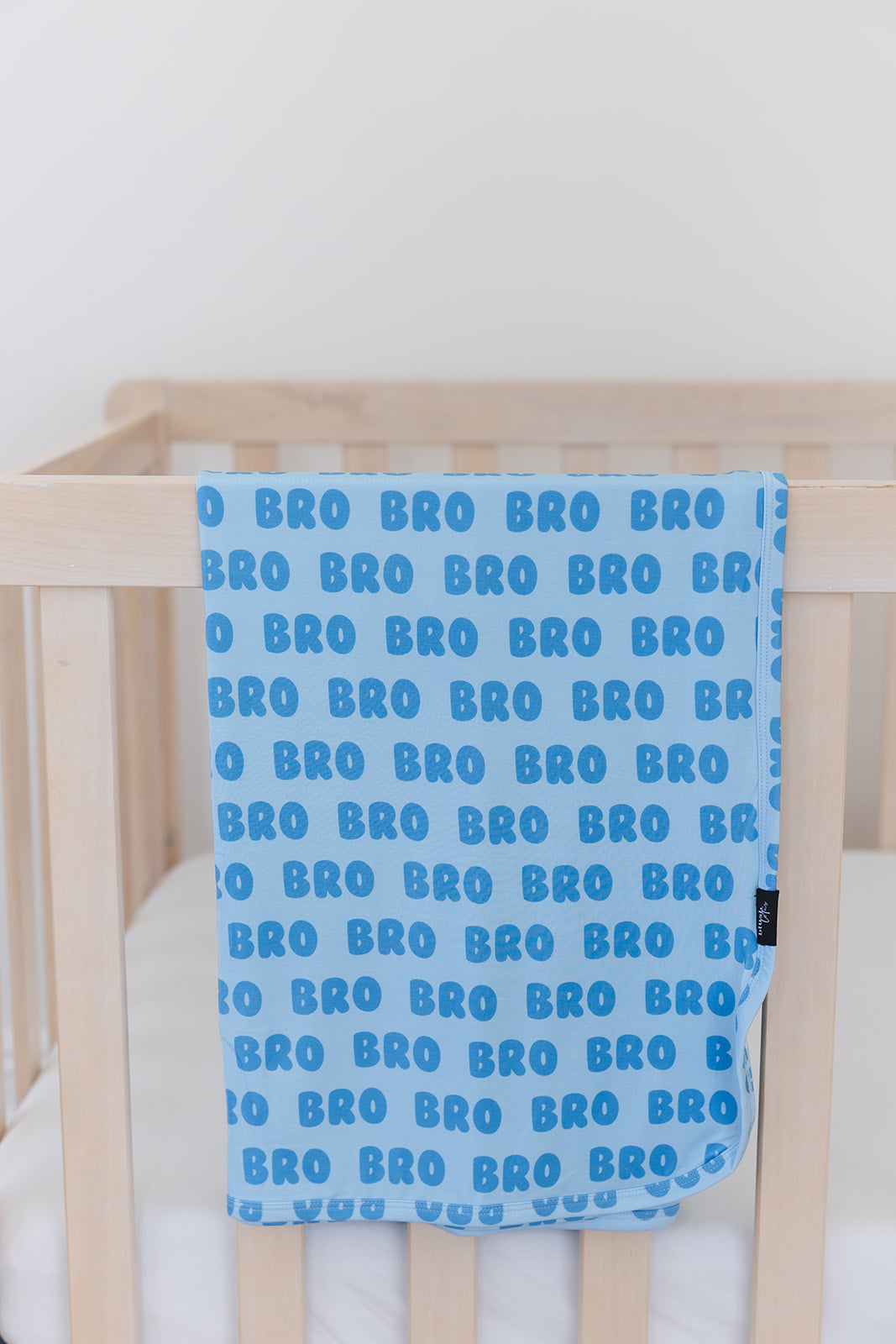 Bro - Lightweight Blanket