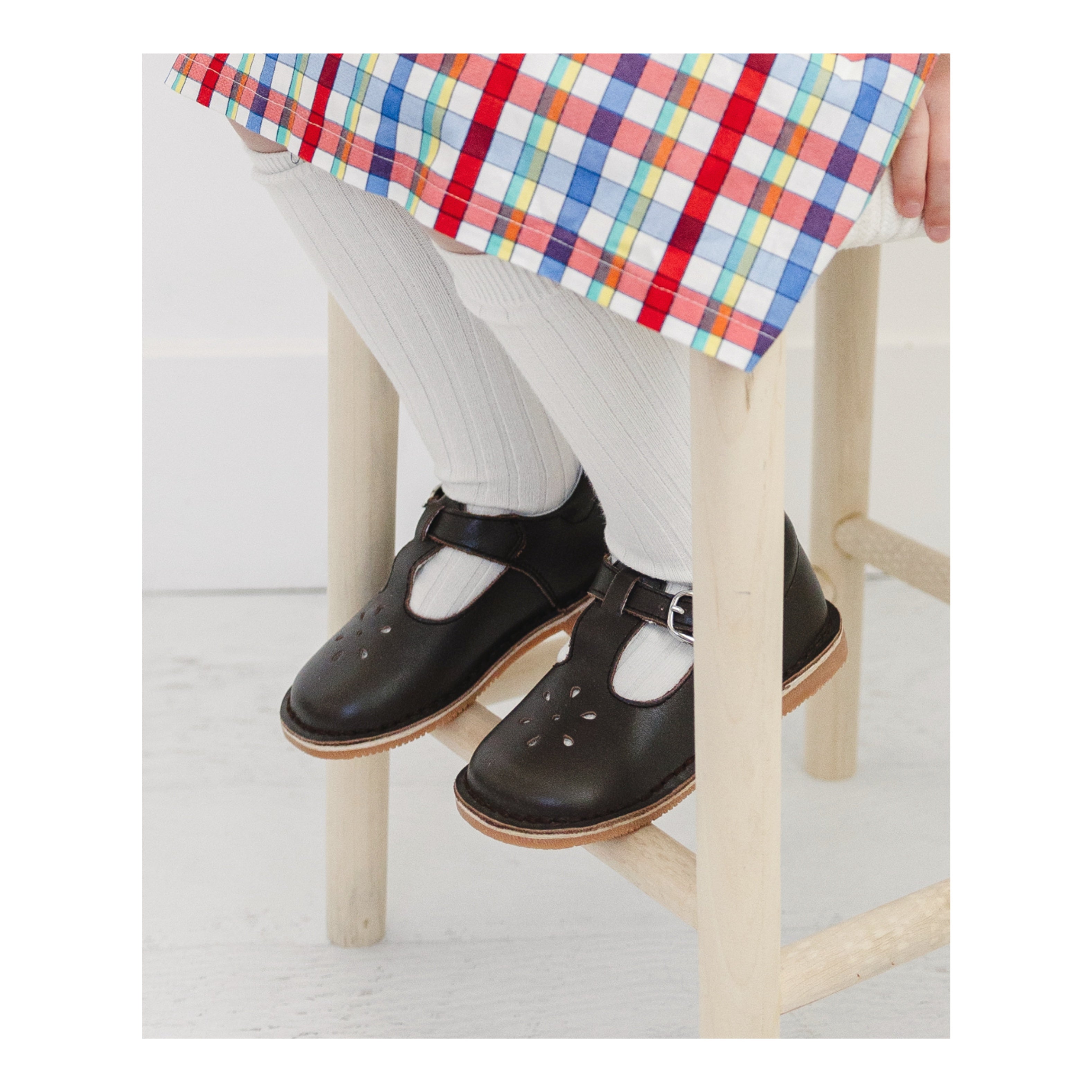 Joy Classic Leather T-strap Mary Jane