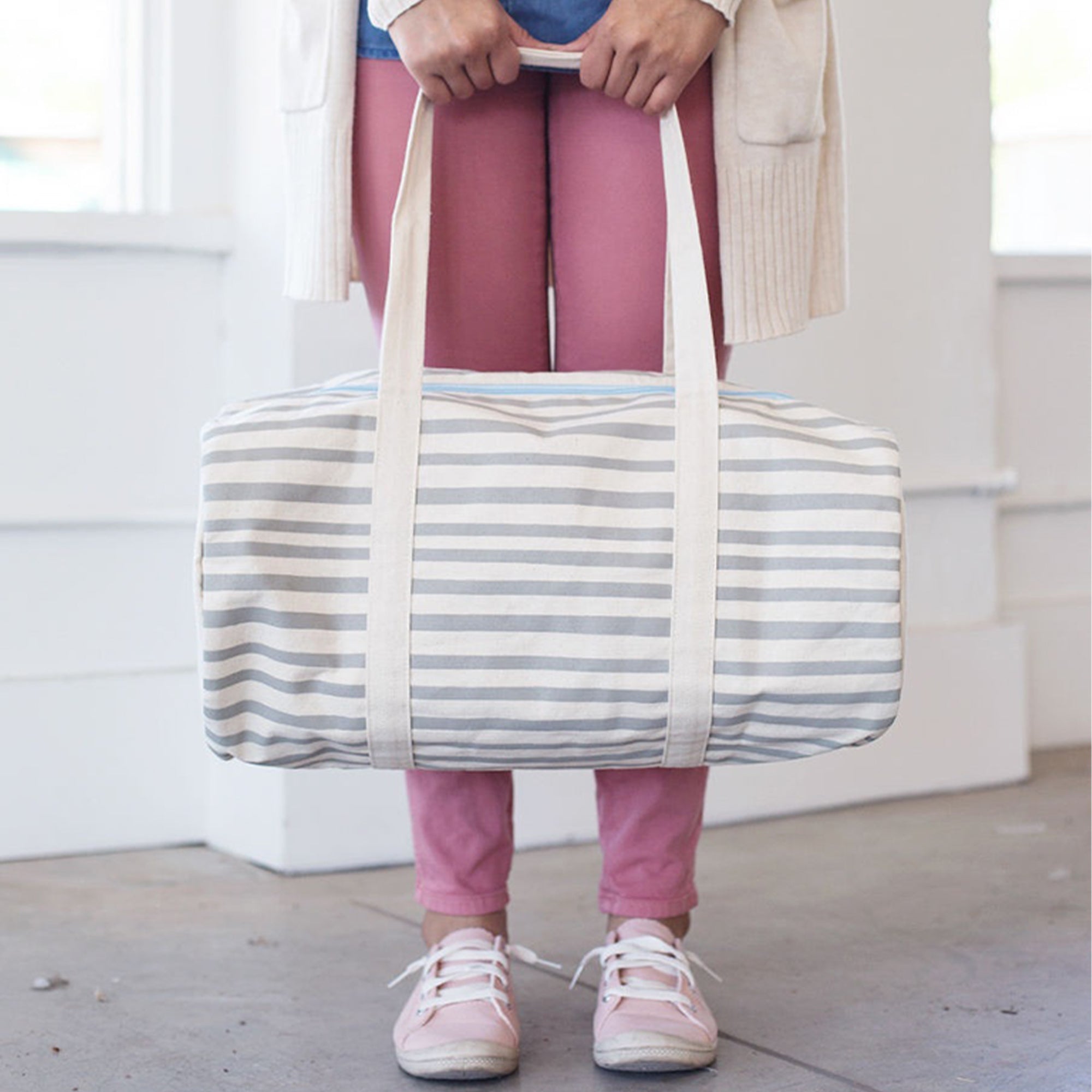 Canvas Darling Duffel