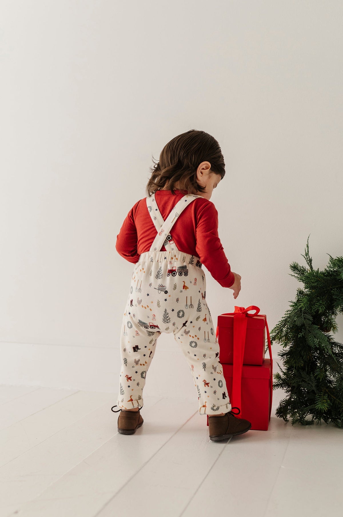 Baby Boy Henley Bodysuit & Suspenders Set In Christmas Farm