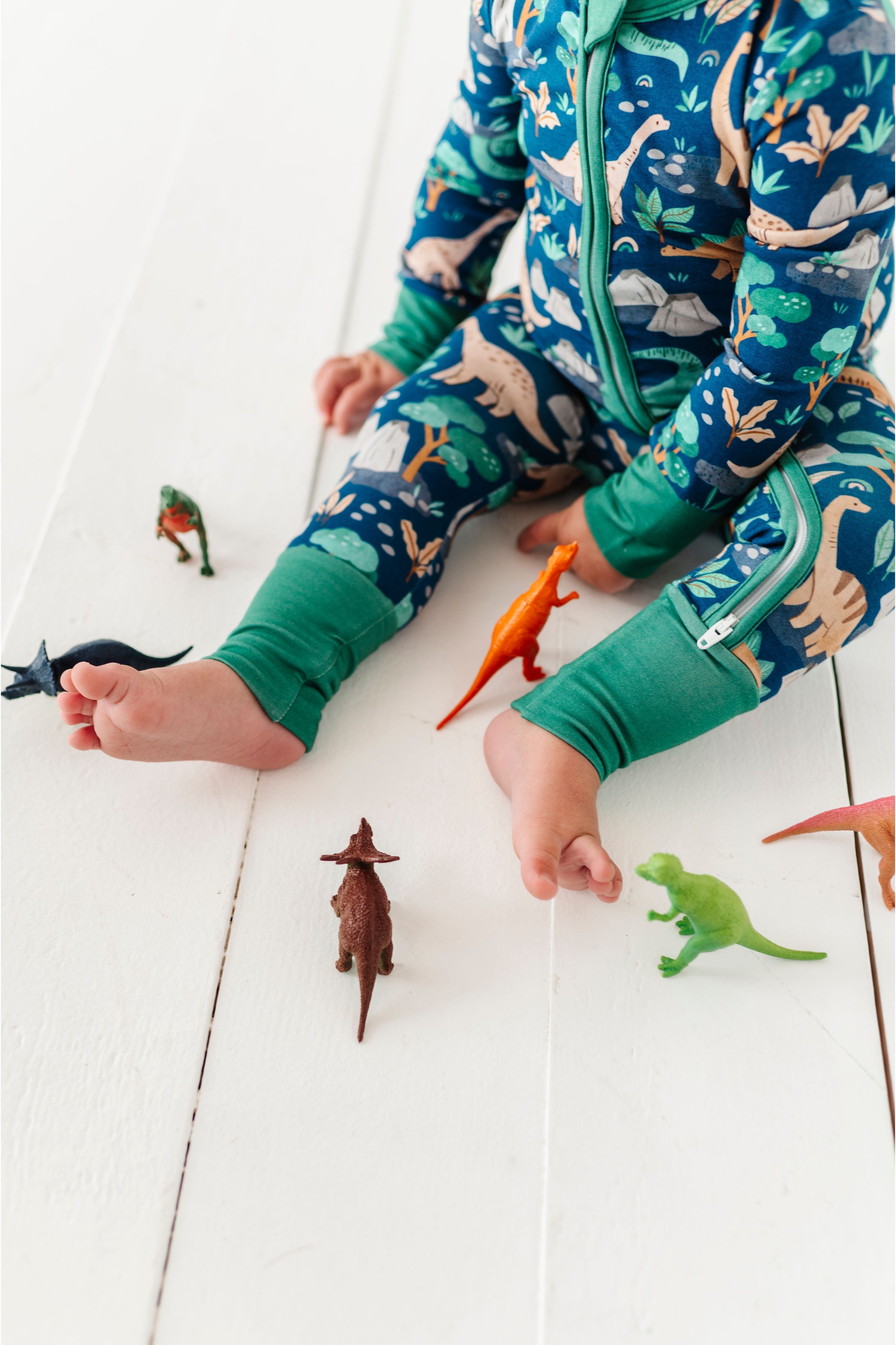 Bamboo One Piece Zip Pajama - Arlo Dino