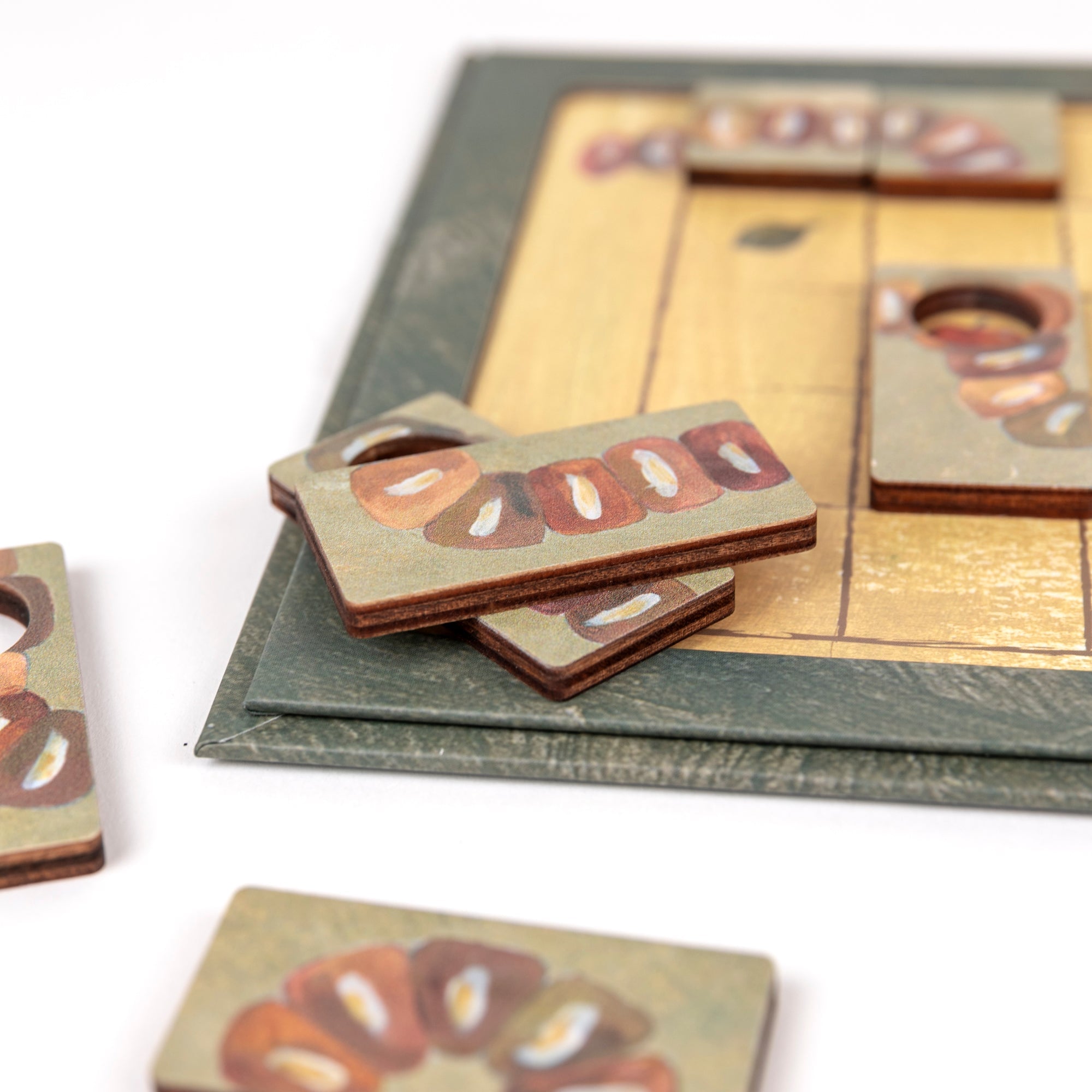 Magnetic Activity Game - Caterpillar