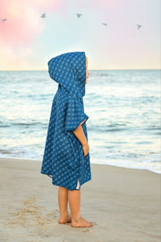Microfiber Blue Fish Waffle Wearable Towel