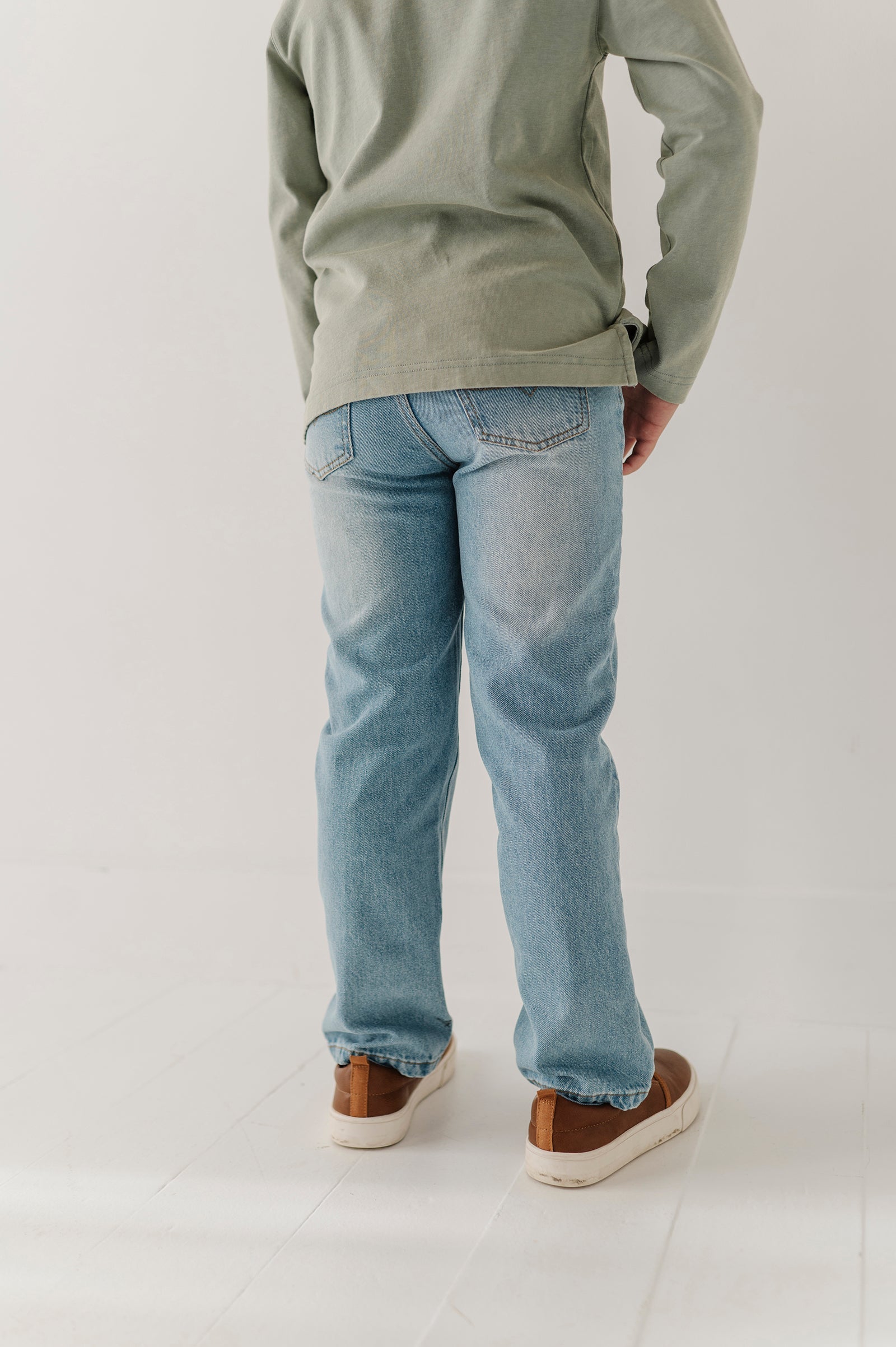 Boys Straight Denim Jeans In Light Blue Wash