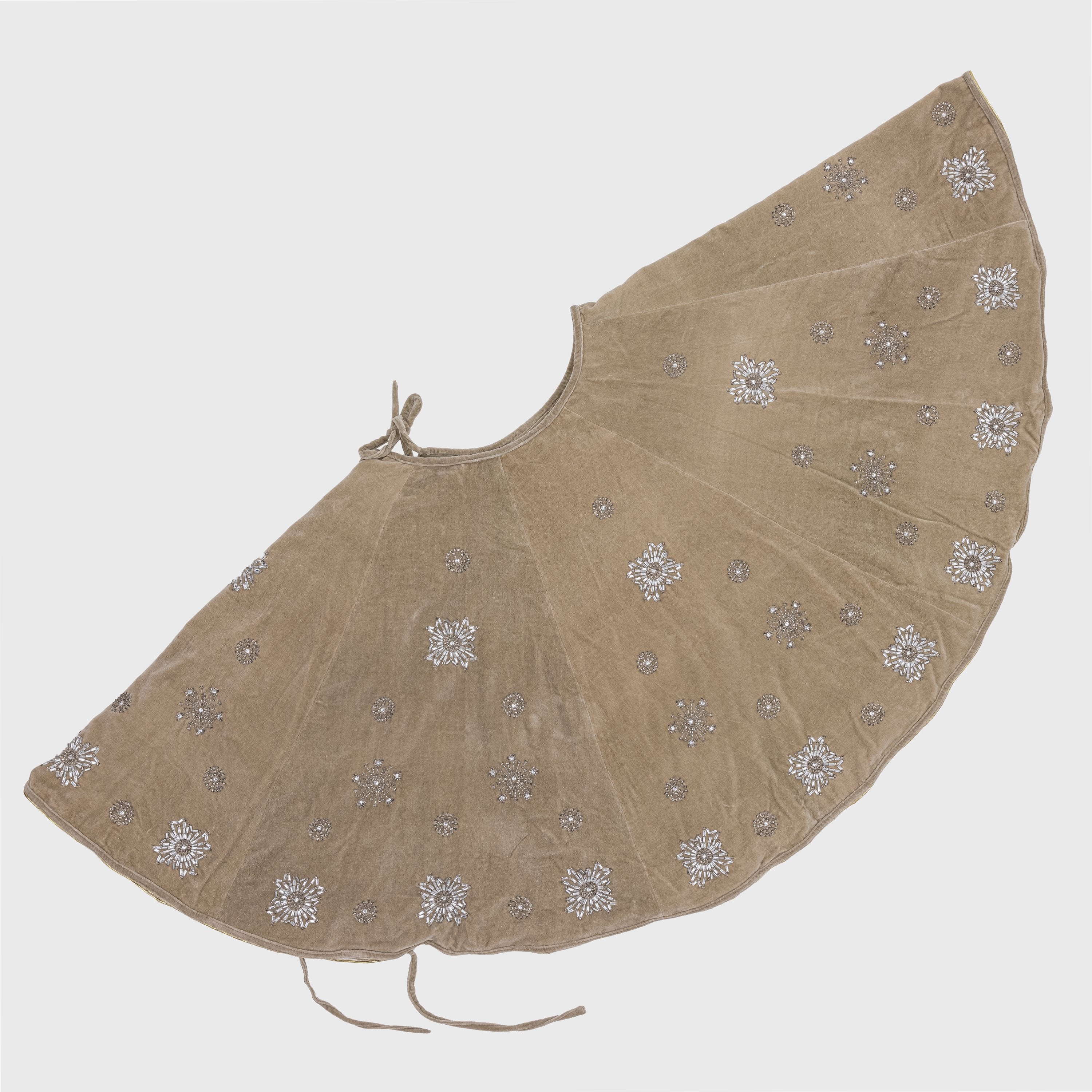 Extra Large Snowflake Tree Skirt, Taupe