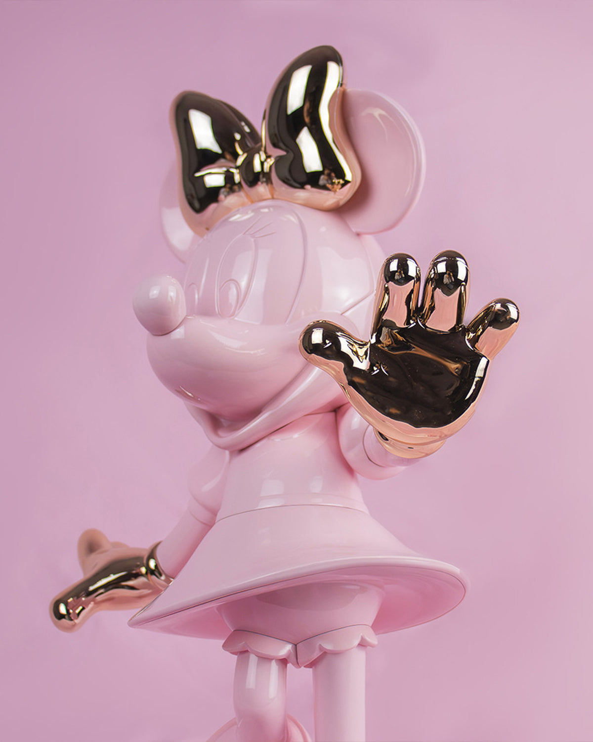 Minnie Mouse Welcome Pastel Pink & Gold 12in