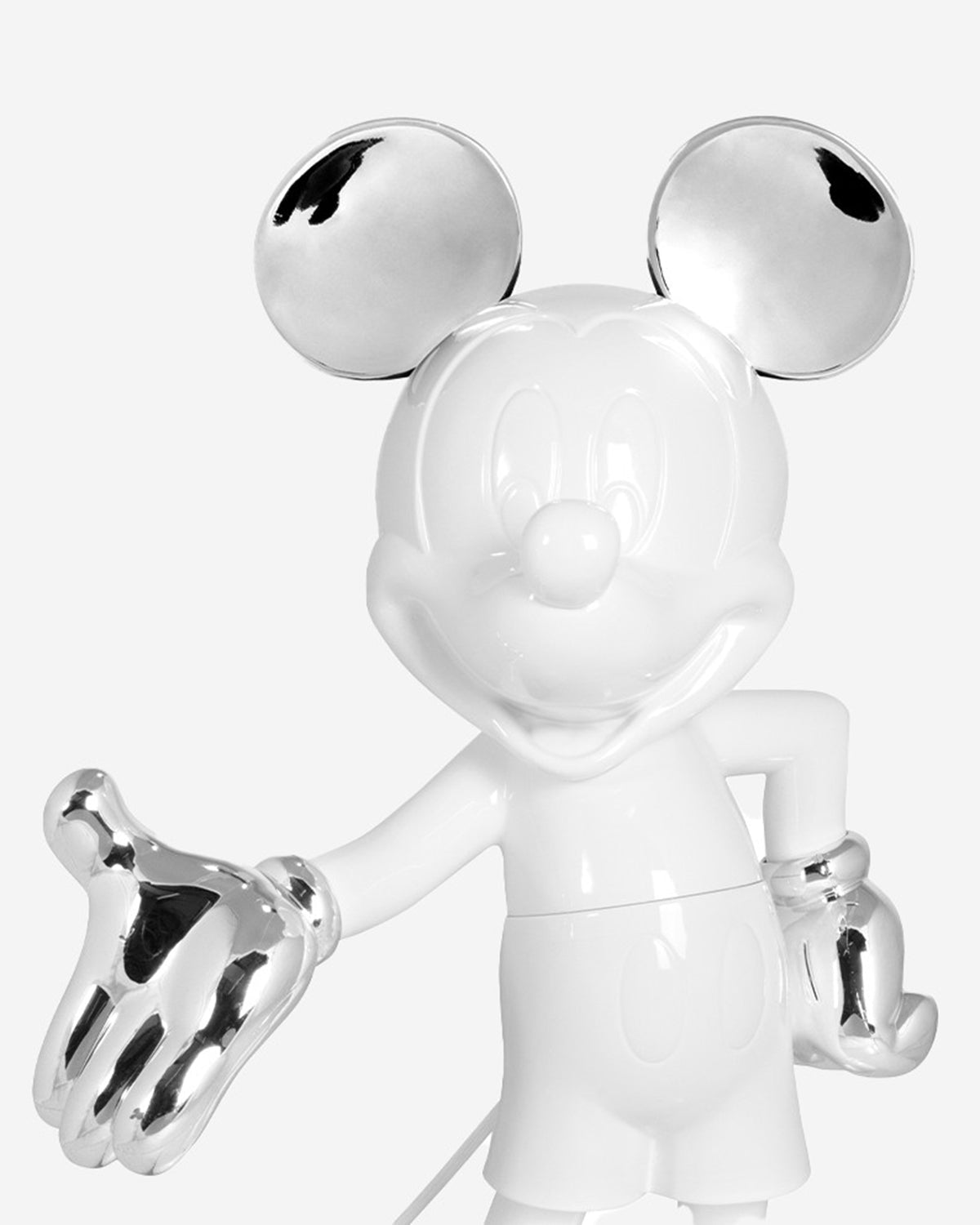 Mickey Mouse Welcome White & Silver 12in