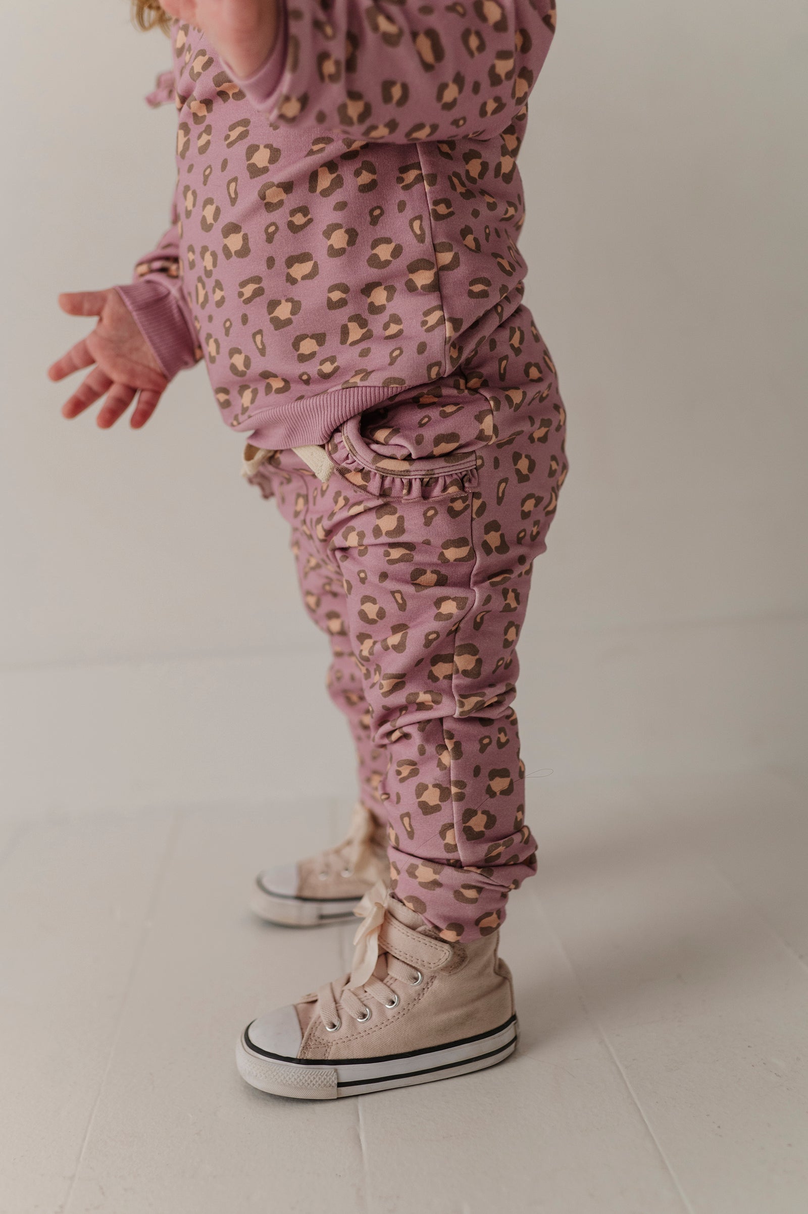 Girls Joggers In Cheetah