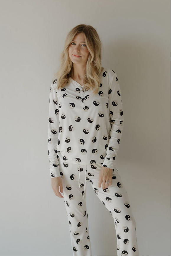 Women's Bamboo Pajama | Black & White Yin Yang