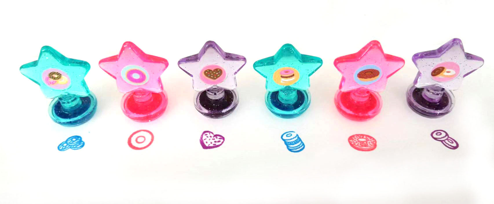 Donuts Stackable Crayon With Stamper Topper