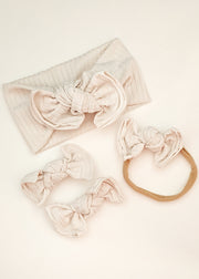Cream Ribbed Bow