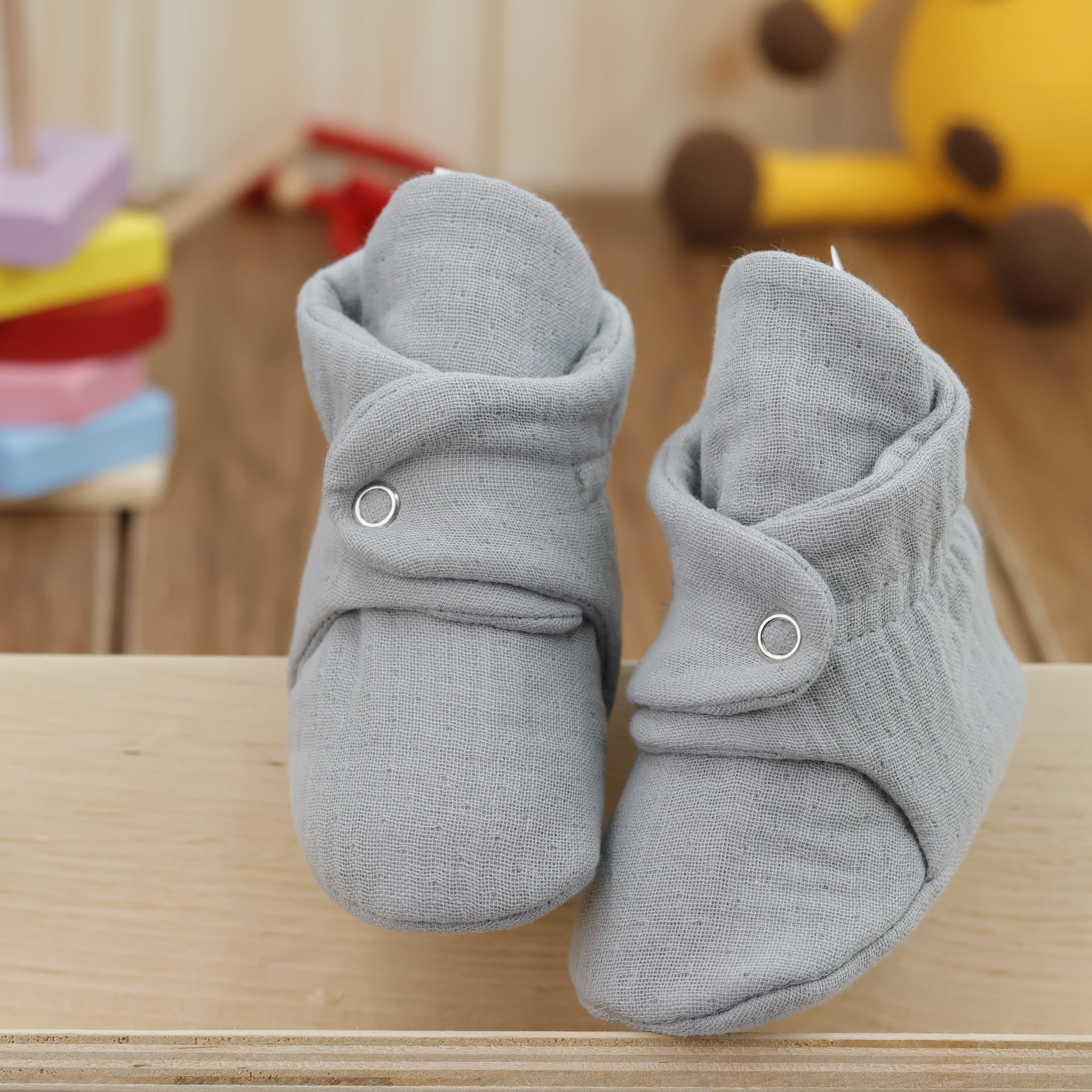 Muslin Stay On Baby Booties Gray