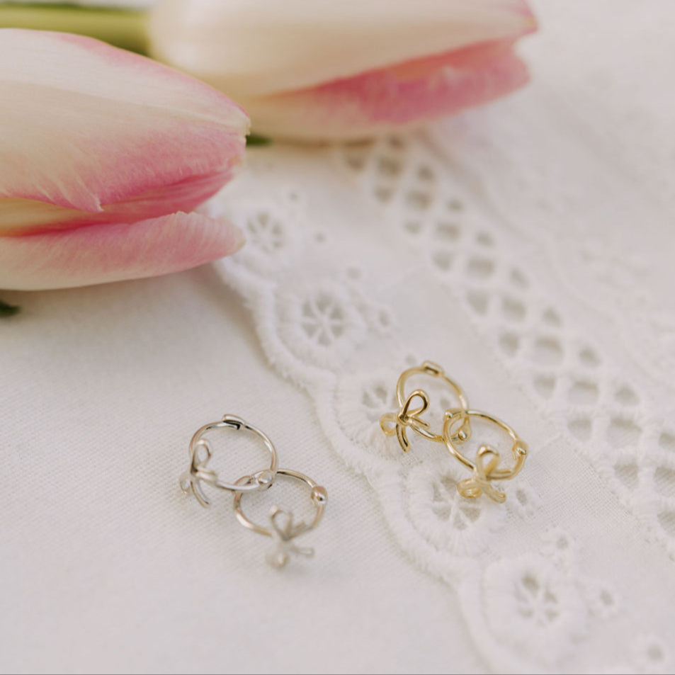 Ava Bow Hoops