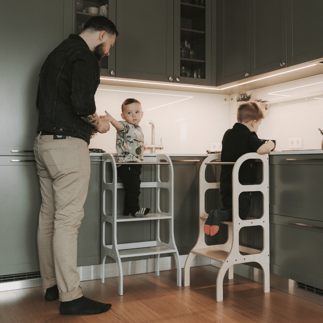 Helper Tower STEP UP • condition: NEW