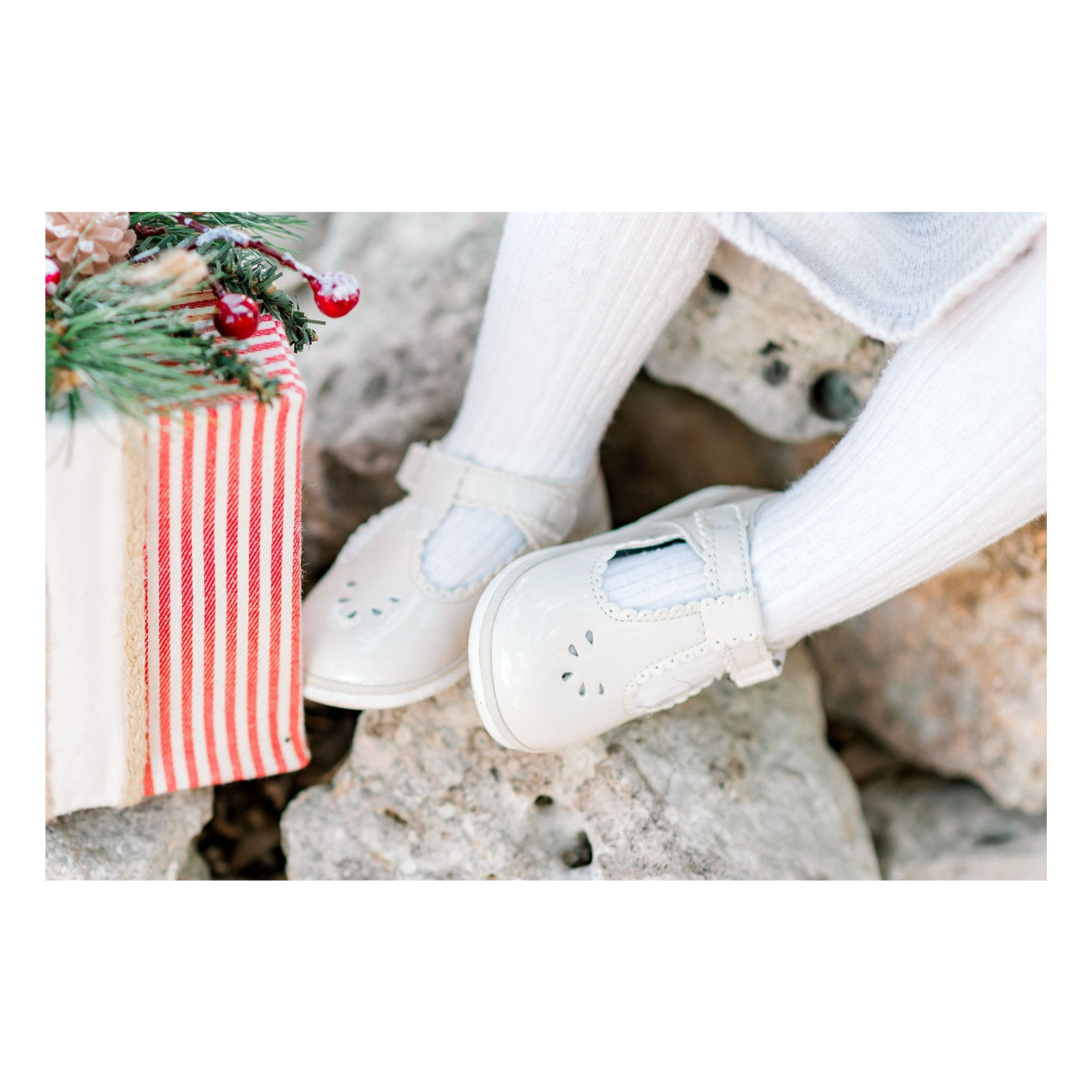 Dottie Scalloped T-strap Mary Jane (baby)