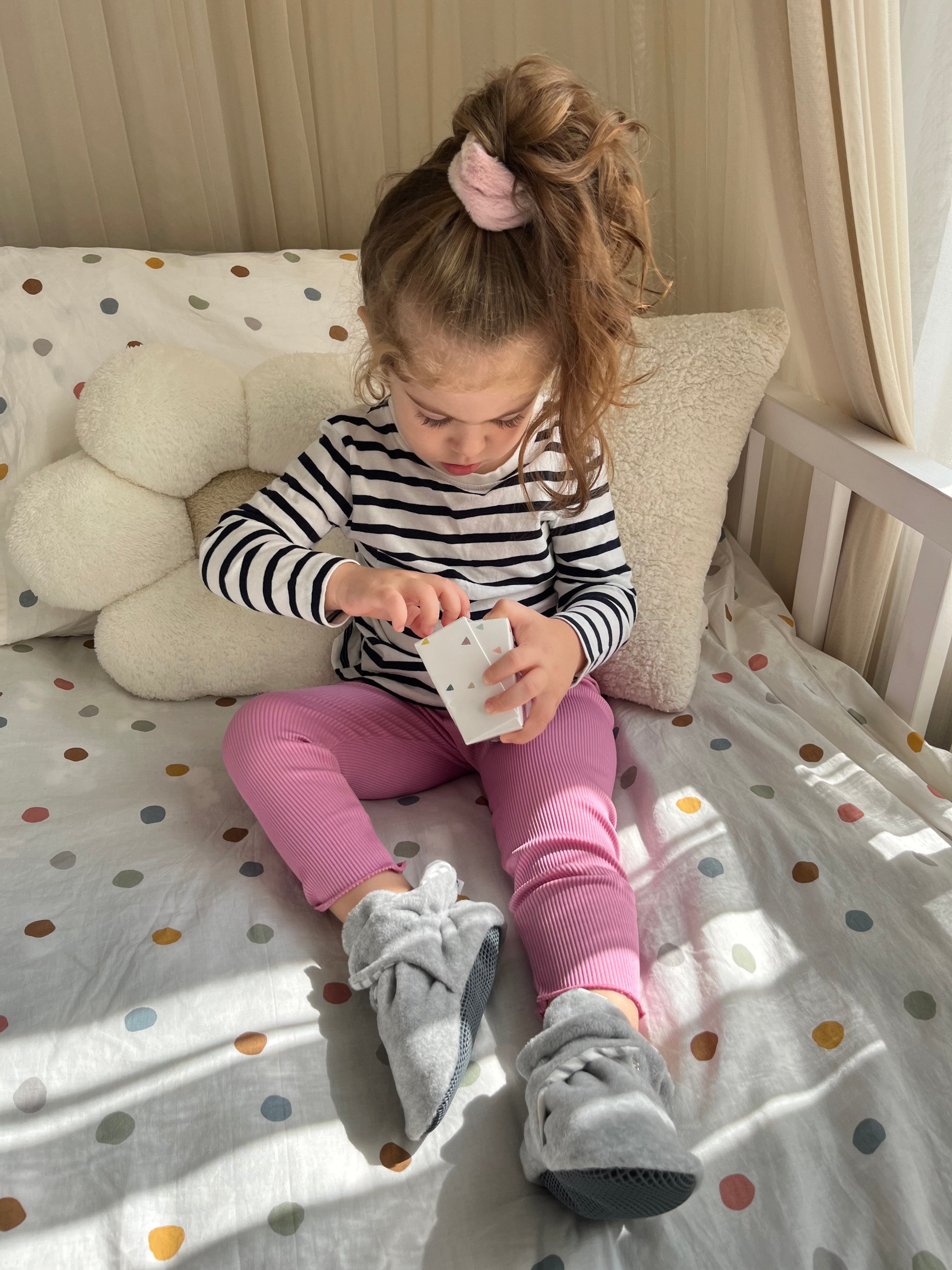 Anti-slip Sole, Fleece Baby Booties, Newborn Home Booties, Sweat Proof Organic Cotton Lining, Gray