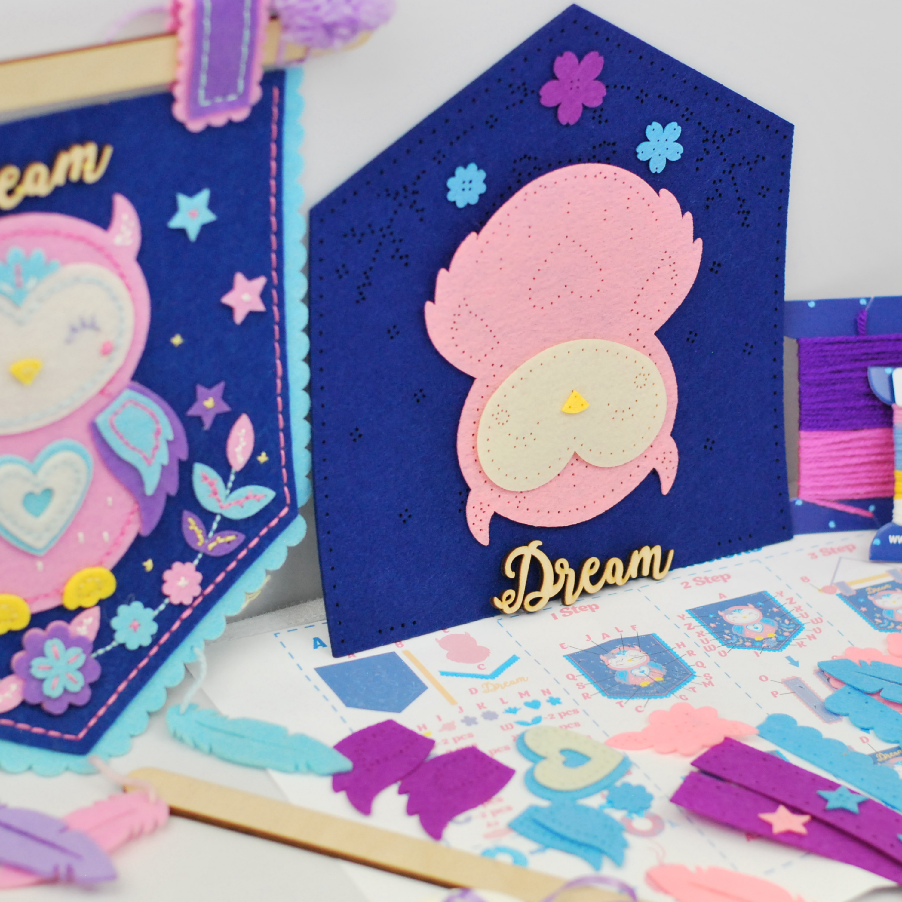 Apli Krapli - Apli Krapli Felt Wall Flag Sewing Kit Owl Precut Felt Thread & Safe Needle Ages 6+