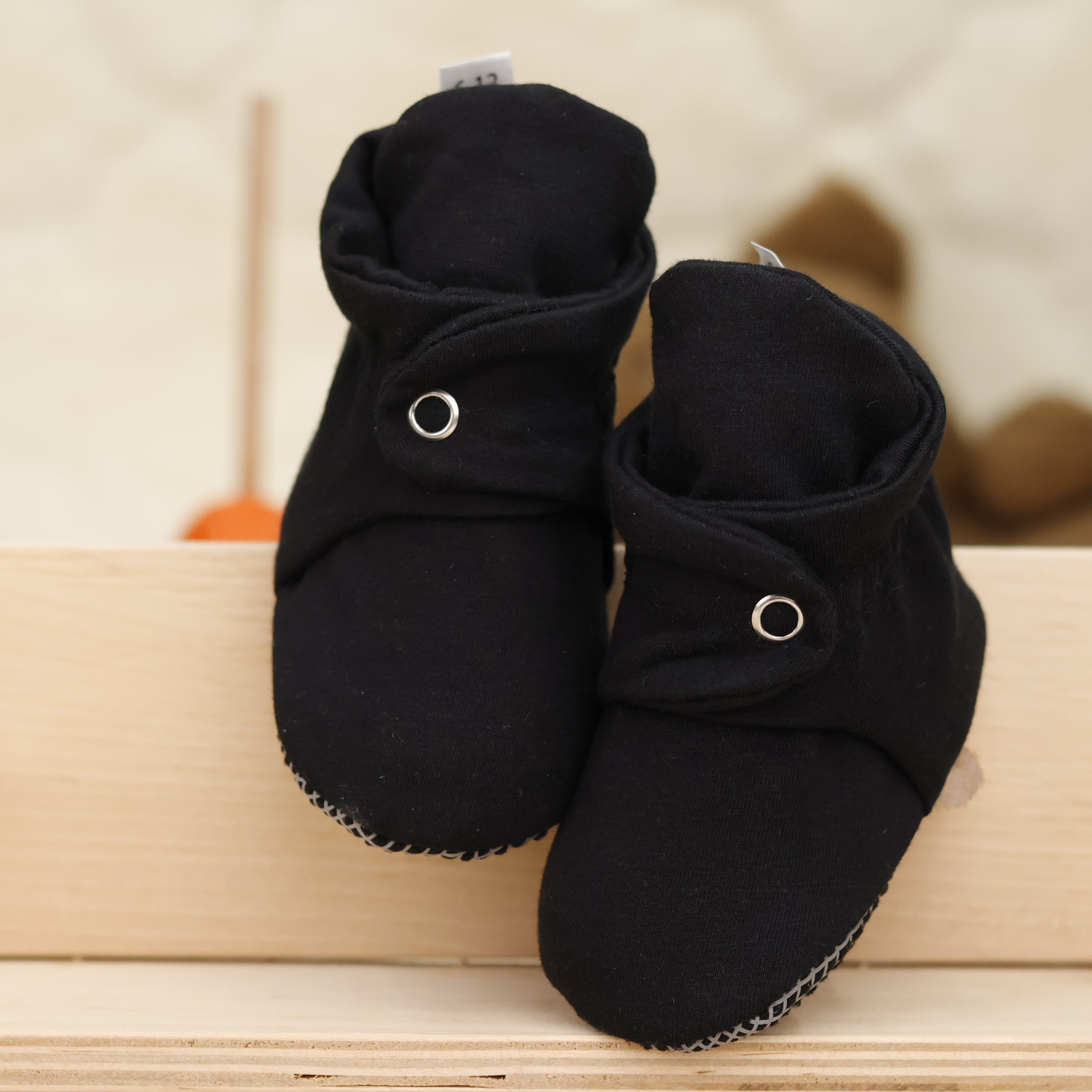 Organic Cotton Baby Booties, Non-slip Sole, Cotton Newborn Booties Home Nursery Shoes, Black
