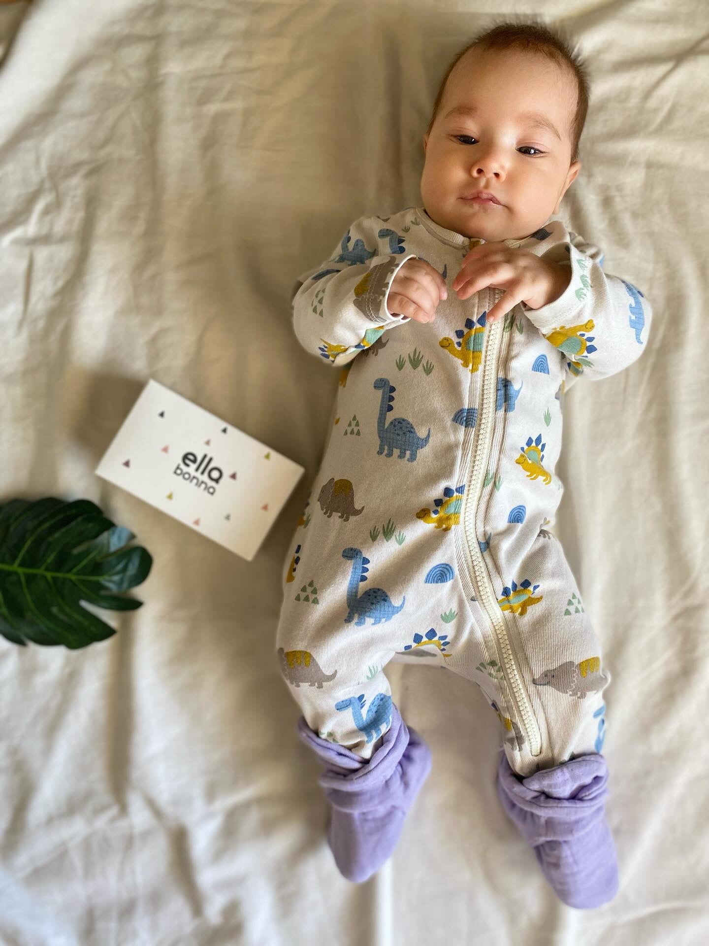 Muslin Stay On Baby Booties Lilac