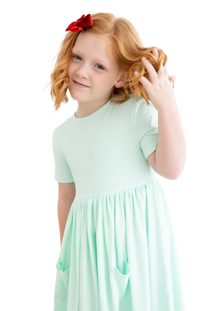 Pastel Green S/s Pocket Twirl Dress