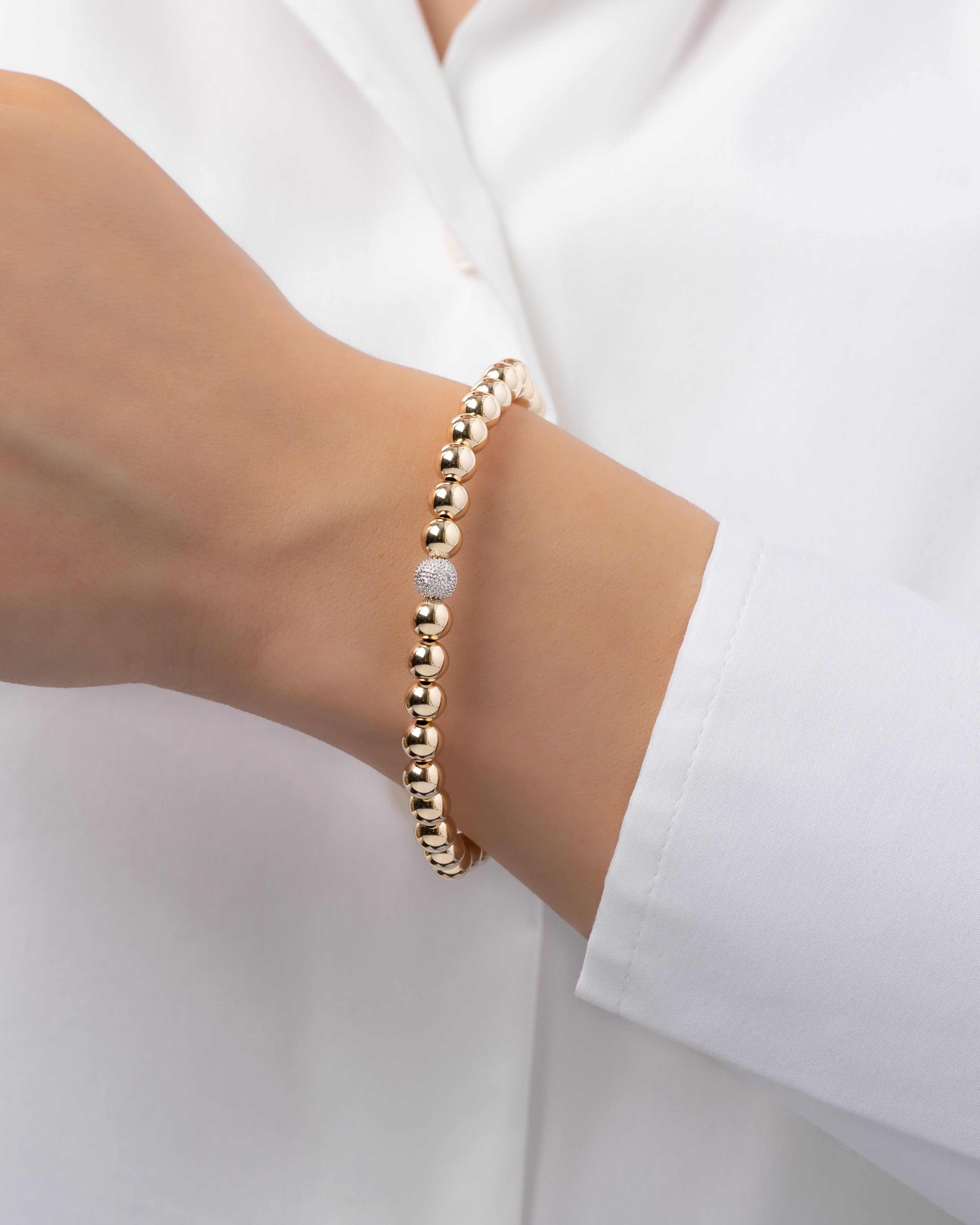 6mm Gold Bead Bracelet With Diamond Bead