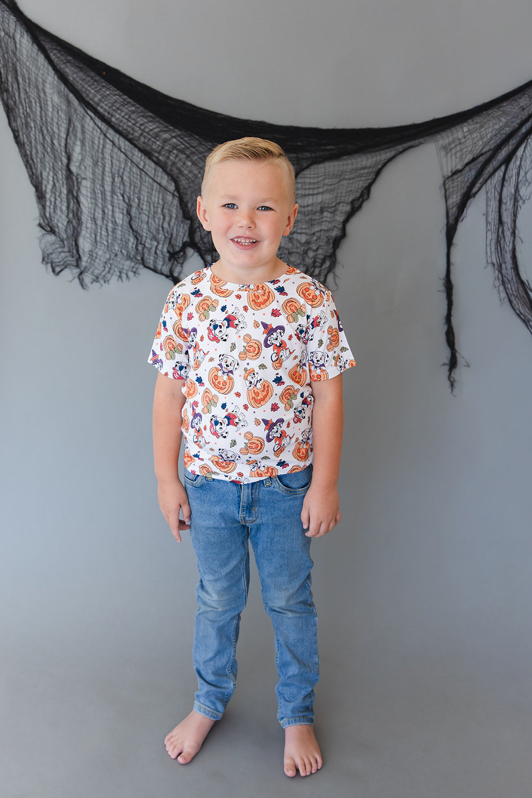 Howl-o-ween - Everyday Tee