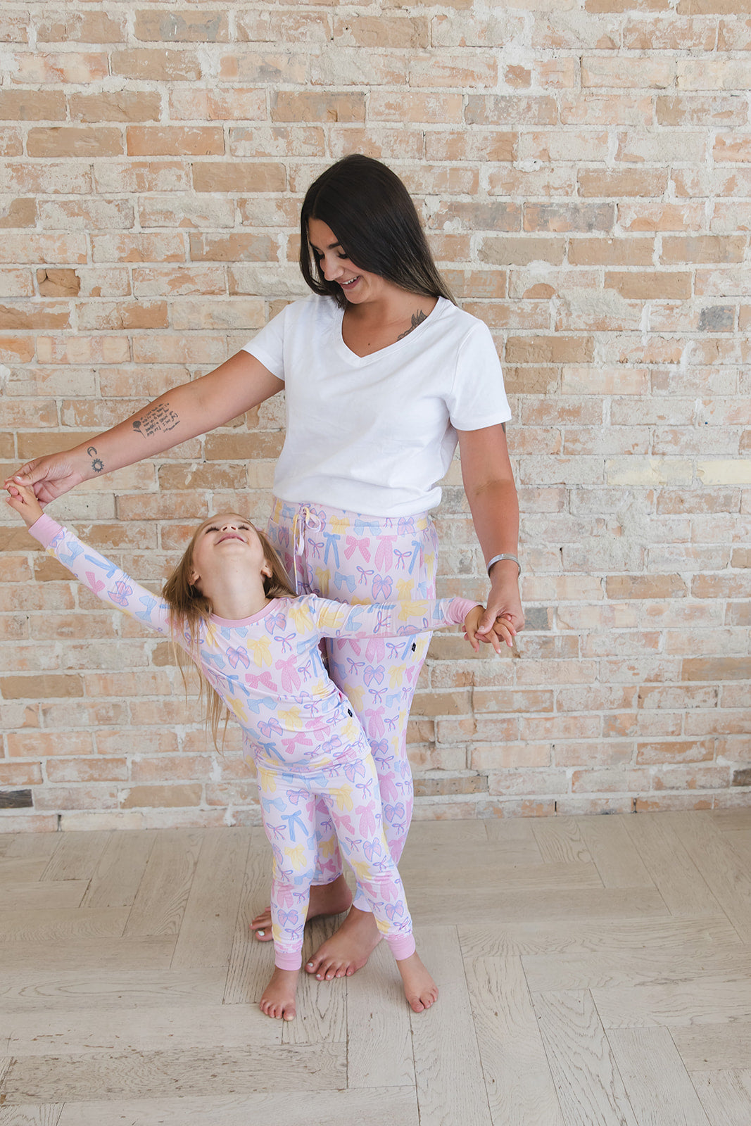 Madelyn - Women's Jogger