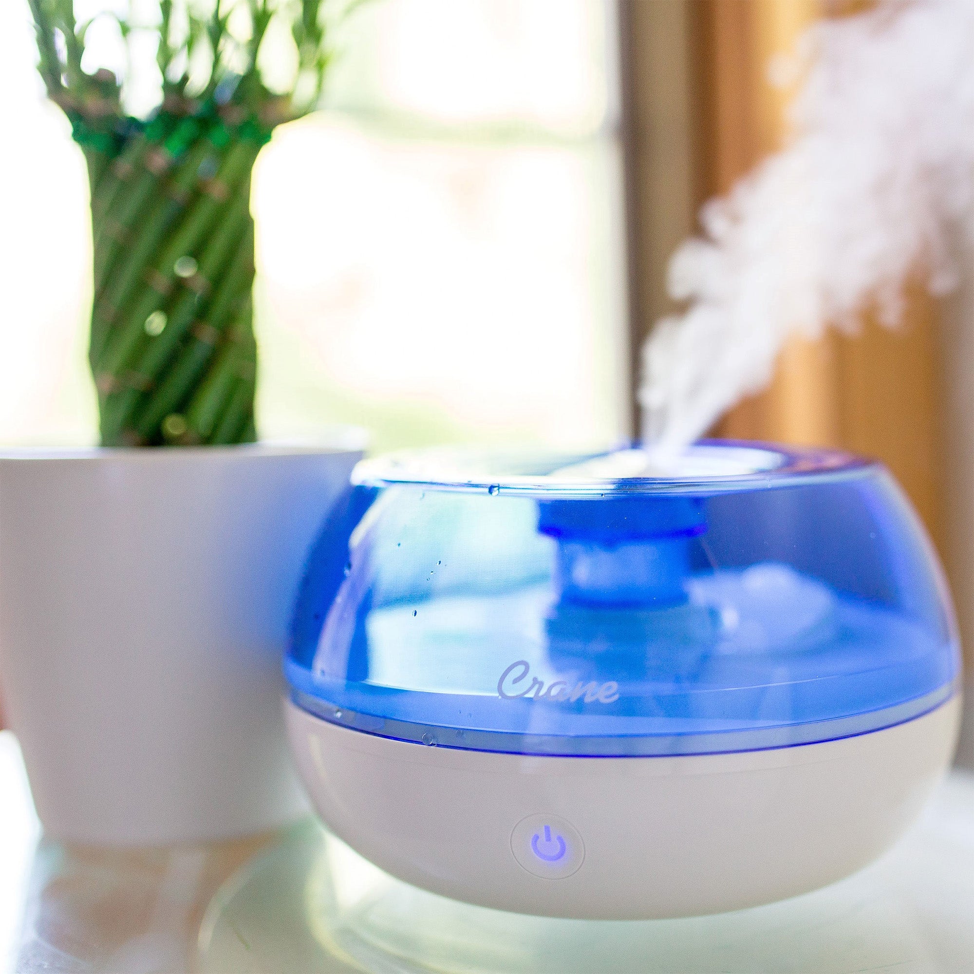 Crane 0.2 Gal. Personal Humidifier – Blue/White