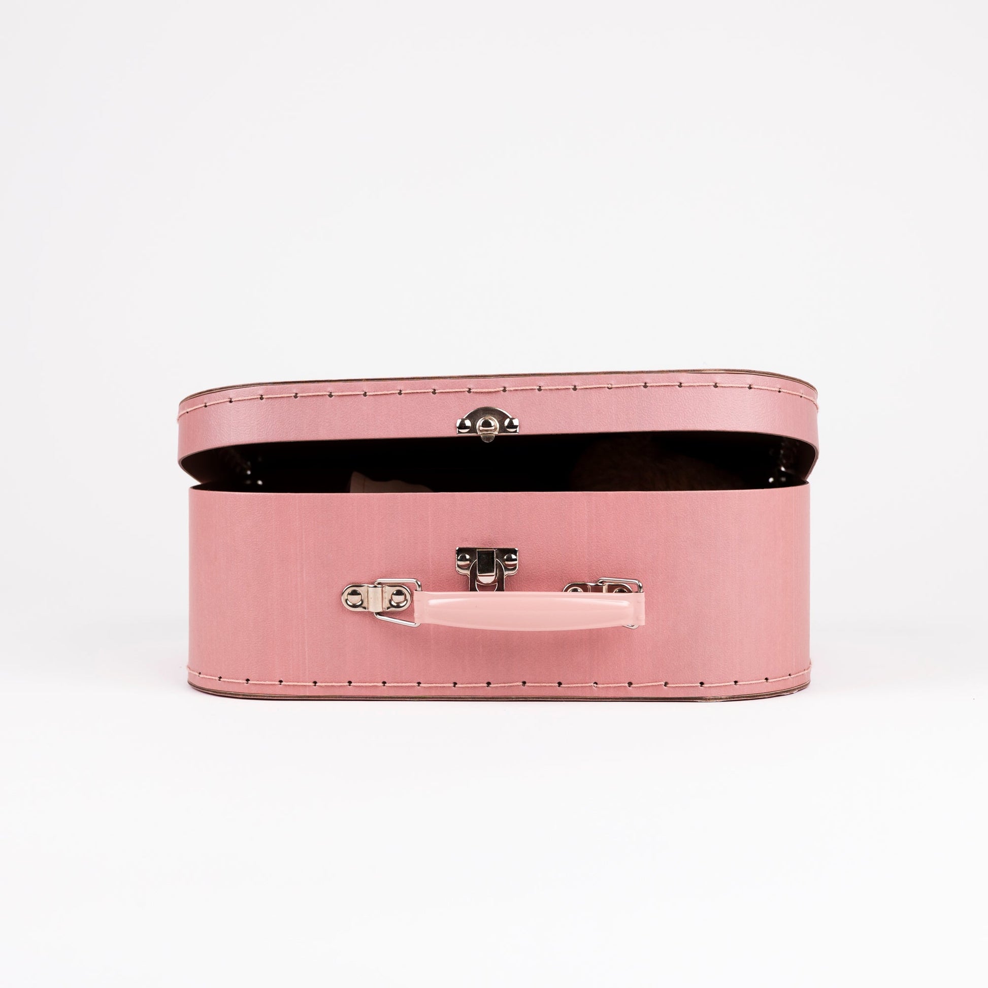 Morrissette With Clothes In A Case