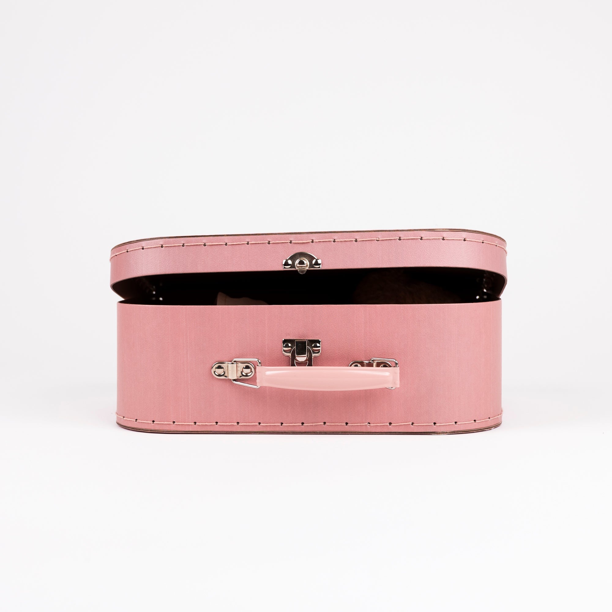 Morrissette With Clothes In A Case