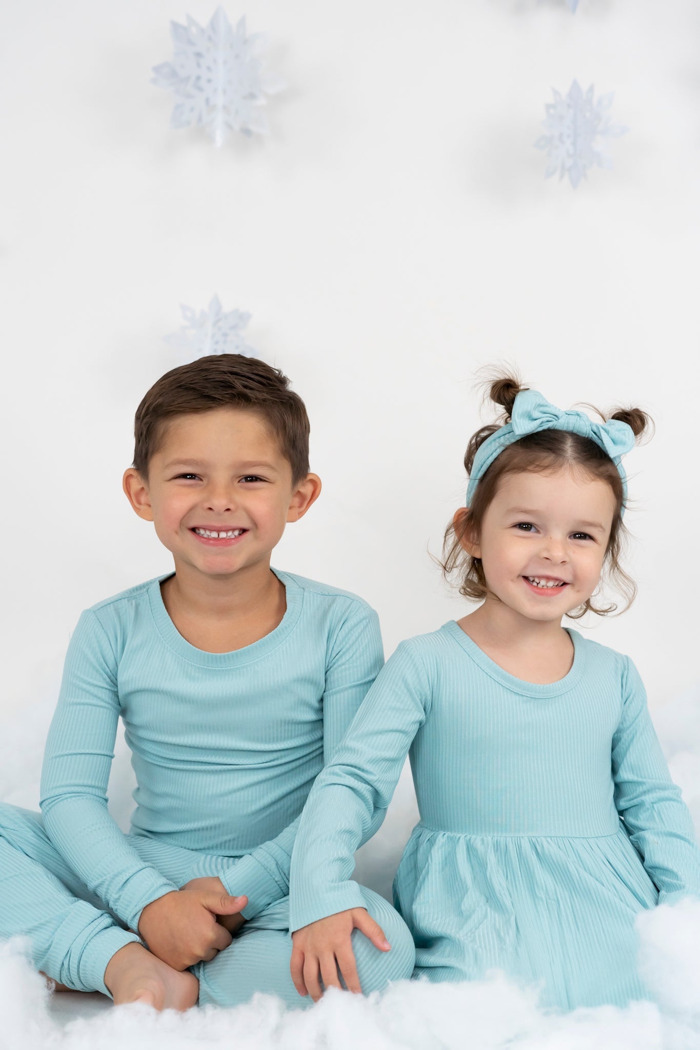 Hazy Blue Rib Dream Bow