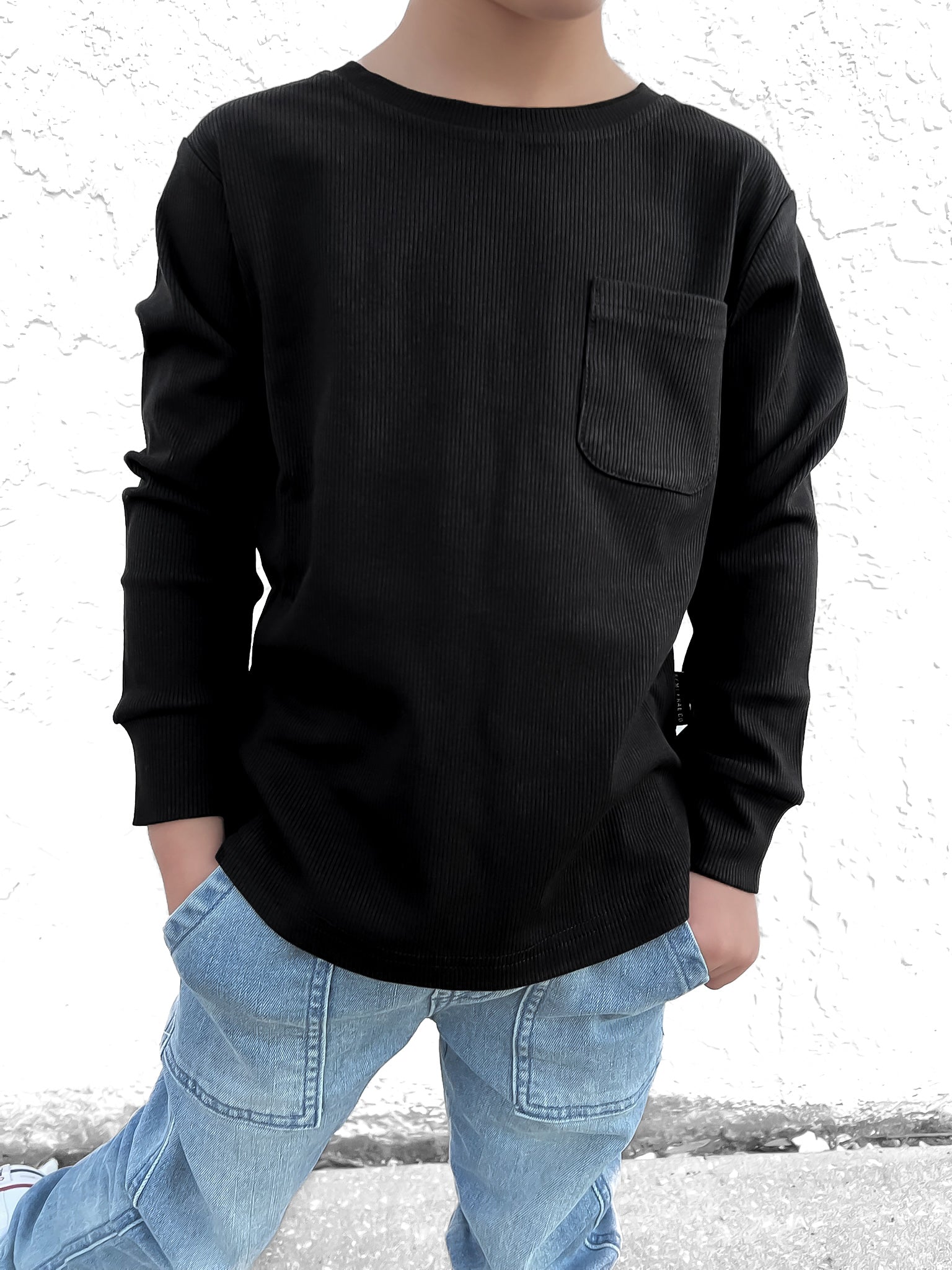 Bamboo Ribbed Long Sleeve Pocket Tee - Black