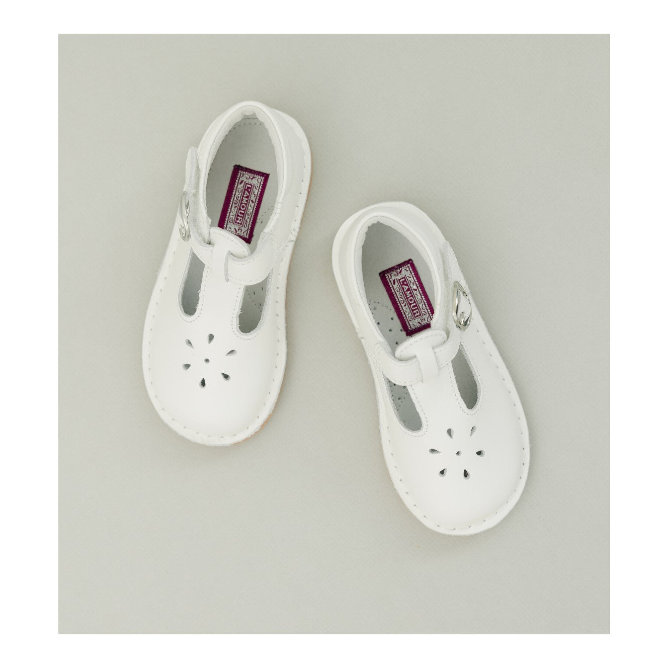 Joy Classic Leather T-strap Mary Jane