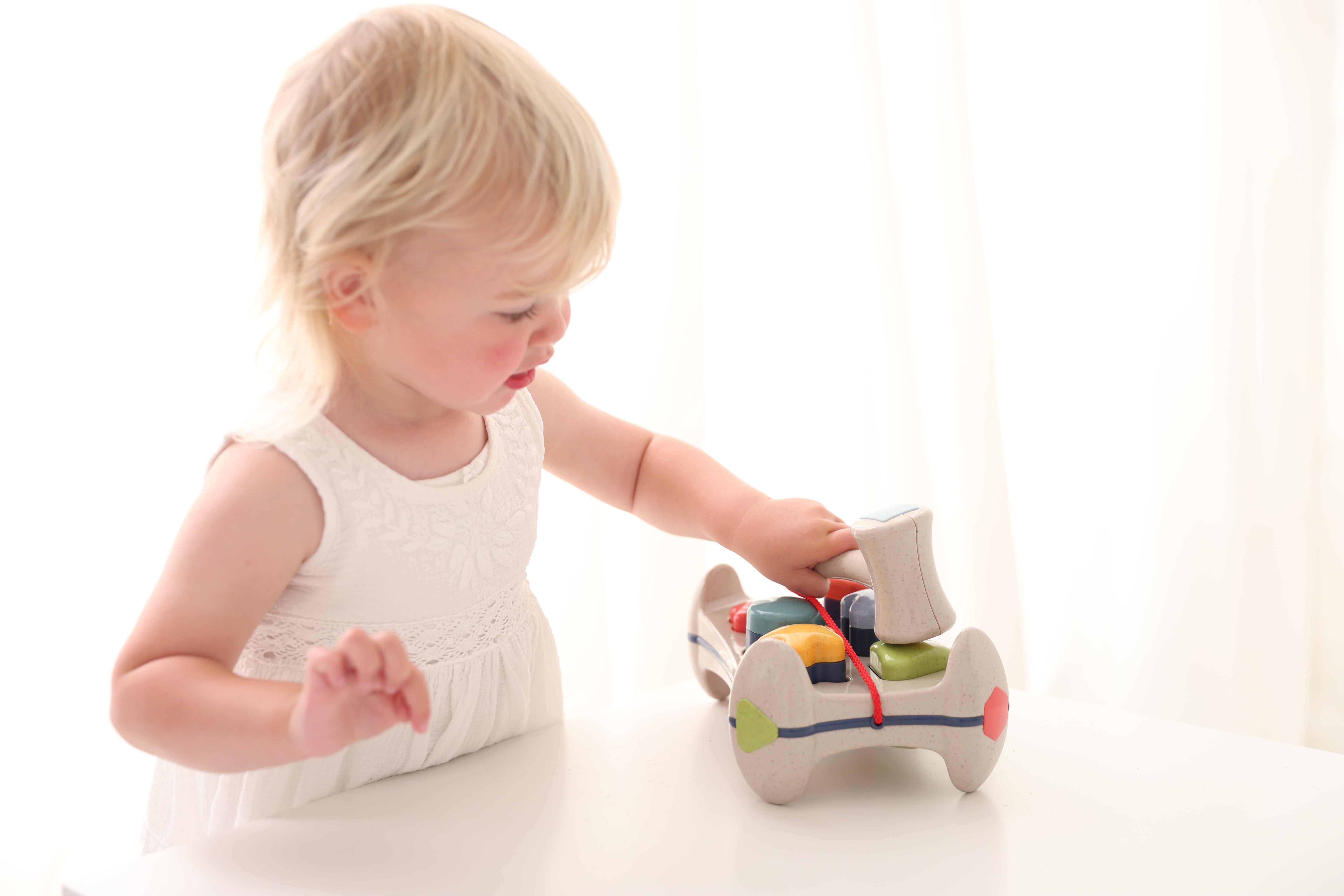 Shape Sorter Play Bench - Tolo