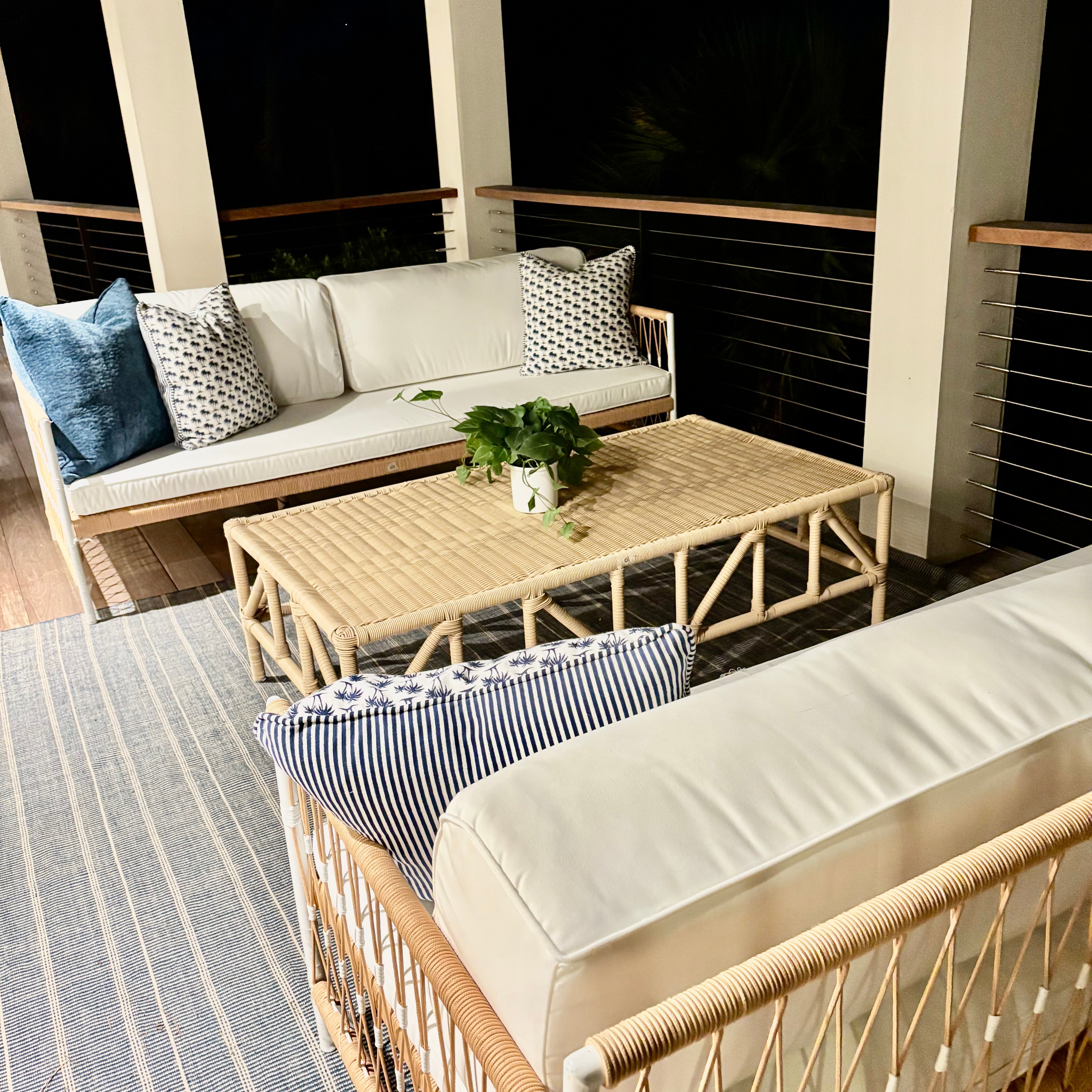 Atlantic Outdoor Coffee Table