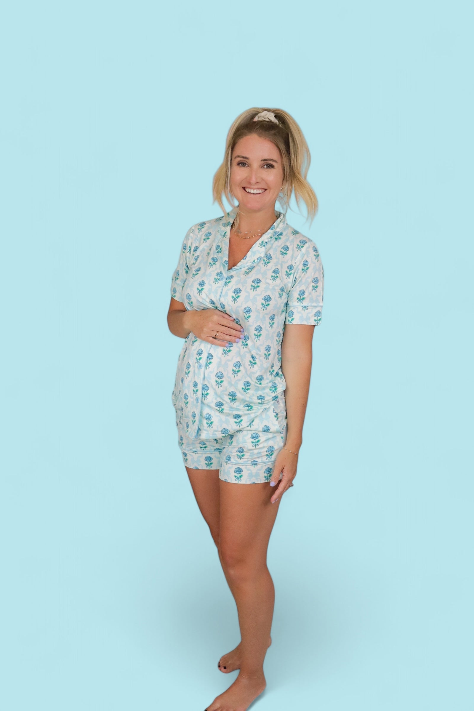 Blue Ribbon Blooms Women’s Dream Short Set