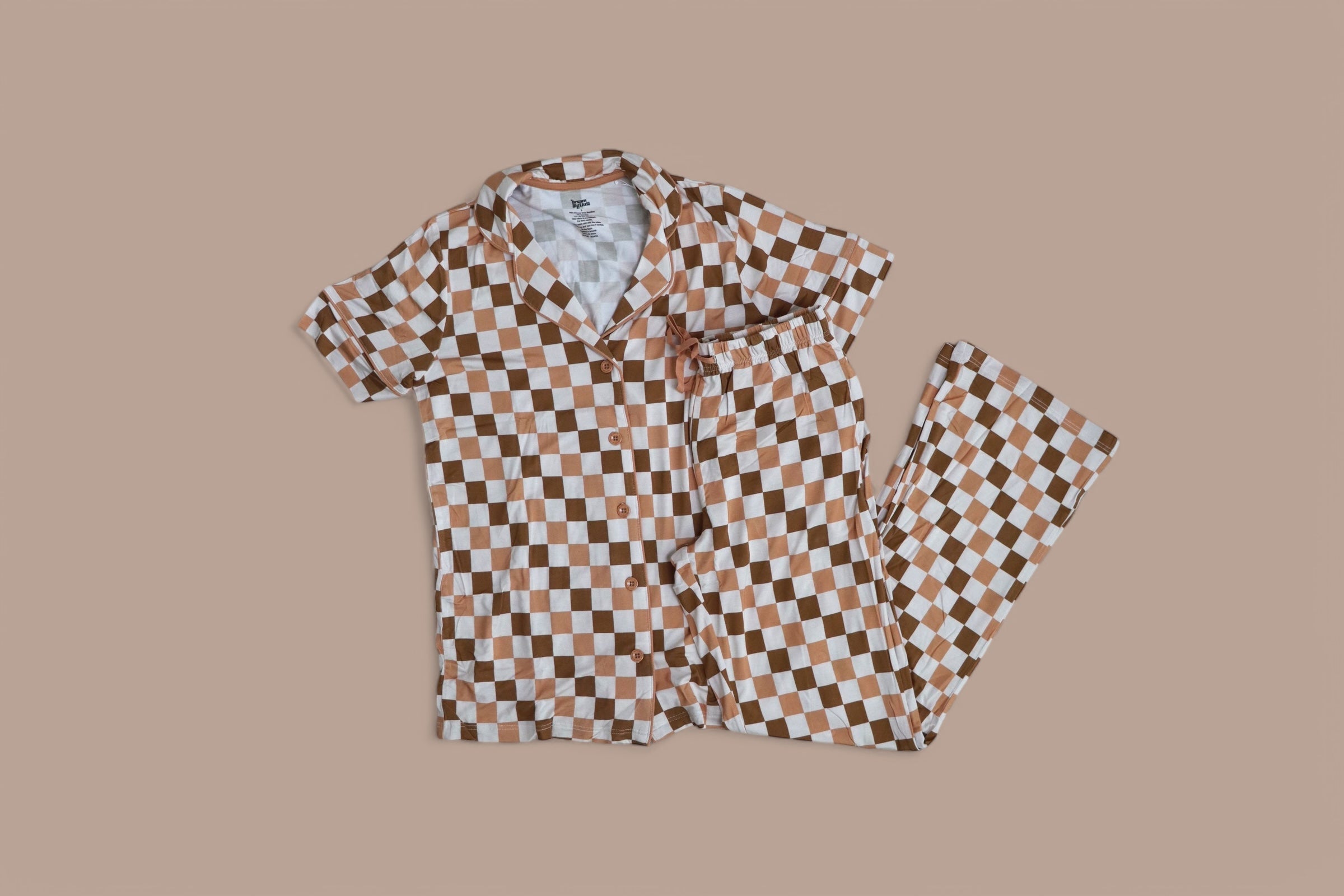 Chestnut Checkers Women’s Relaxed Dream Set