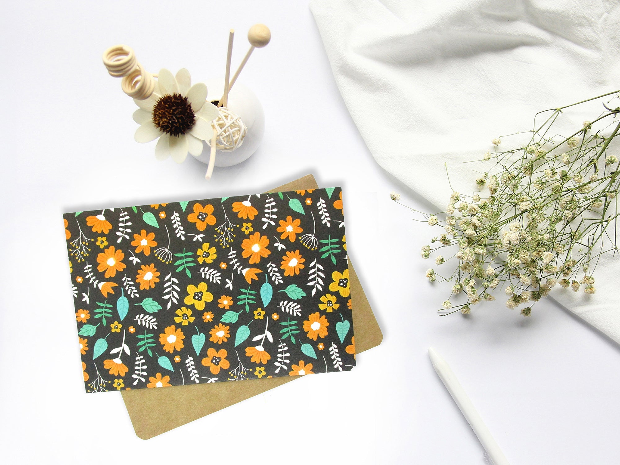 Black Floral - 36 Pack Assorted Greeting Cards For All Occasions - 6 Design